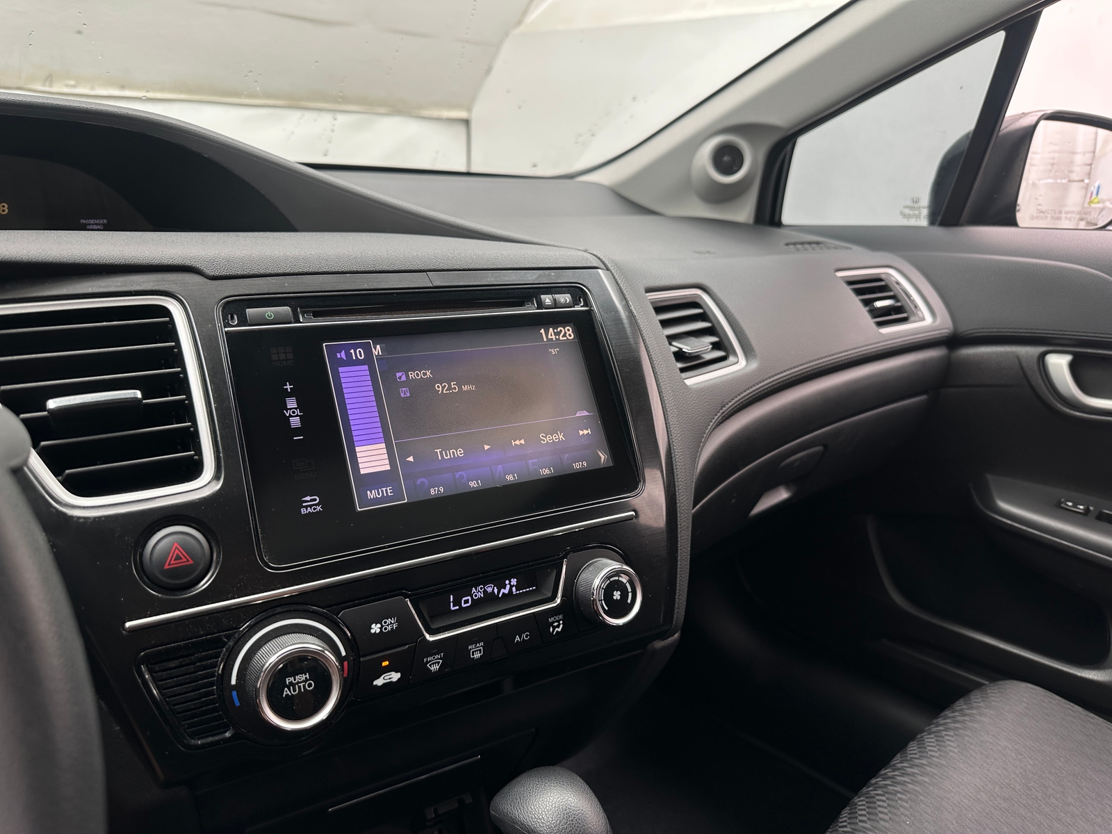 Thumbnail: 2015 Honda Civic - 4