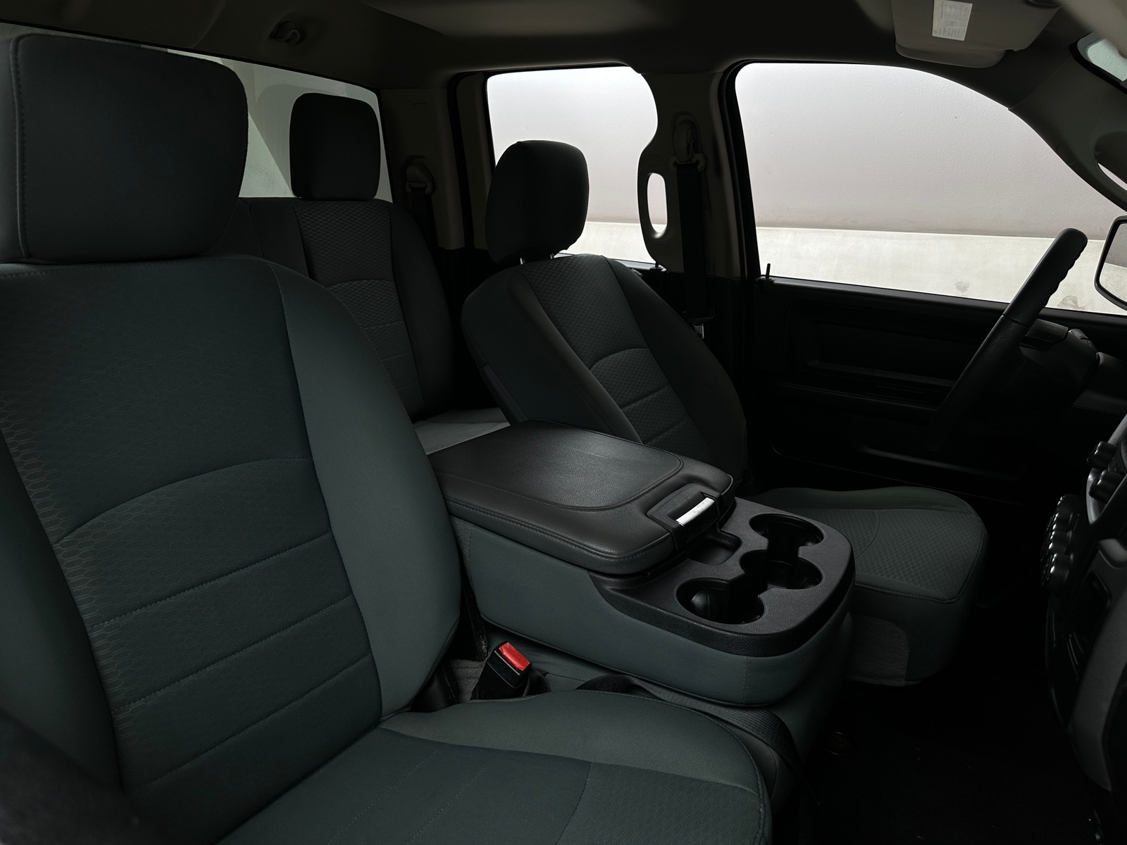 Thumbnail: 2019 RAM 1500 Classic - 2