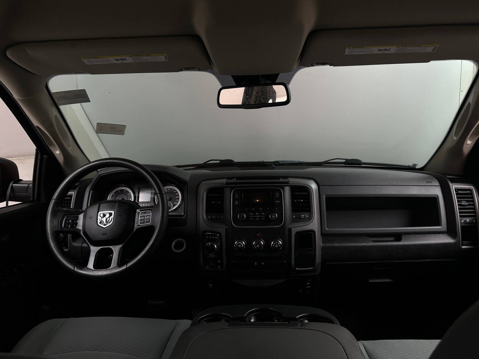 Thumbnail: 2019 RAM 1500 Classic - 3