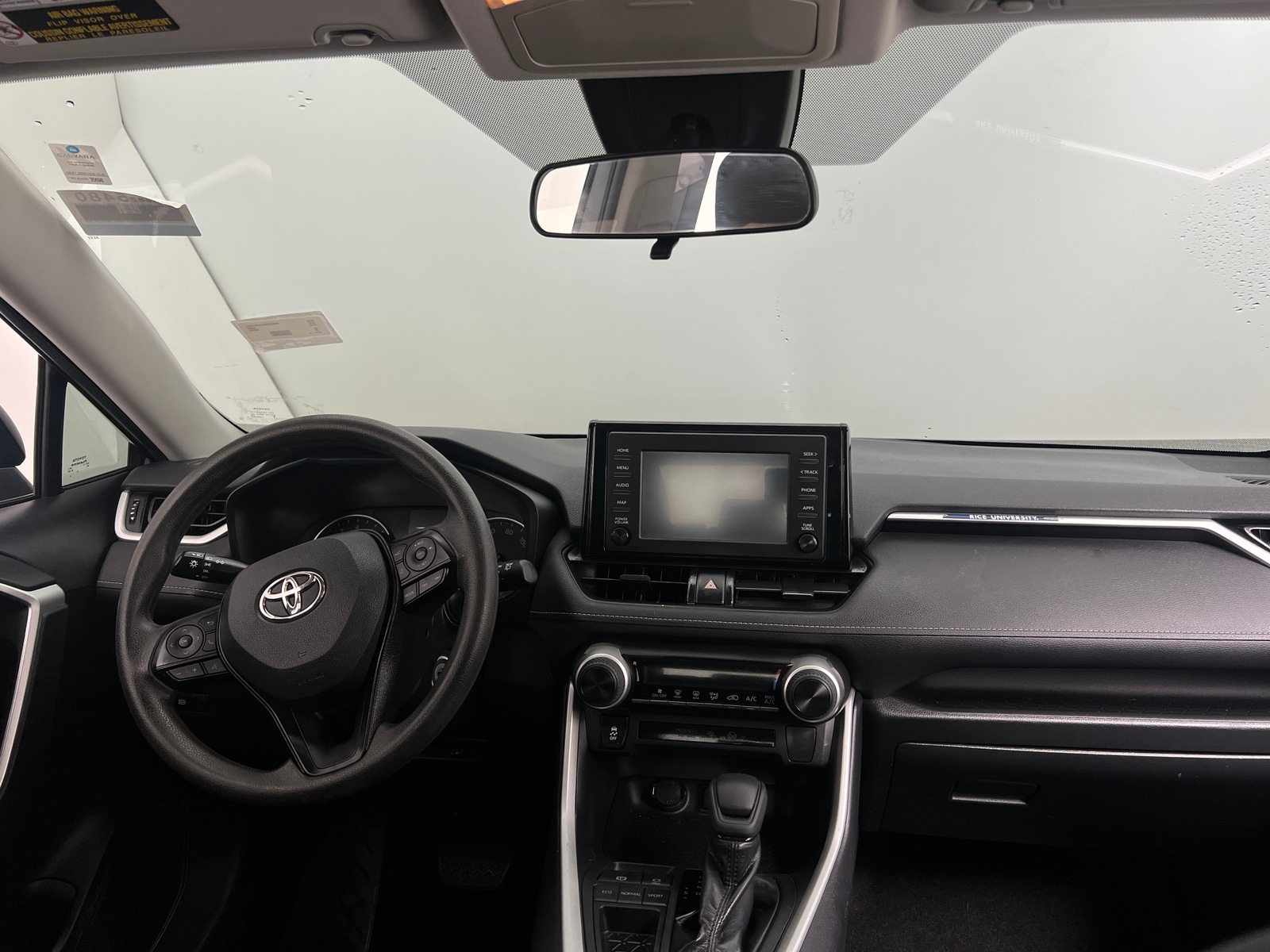 Thumbnail: 2019 Toyota RAV4 - 3