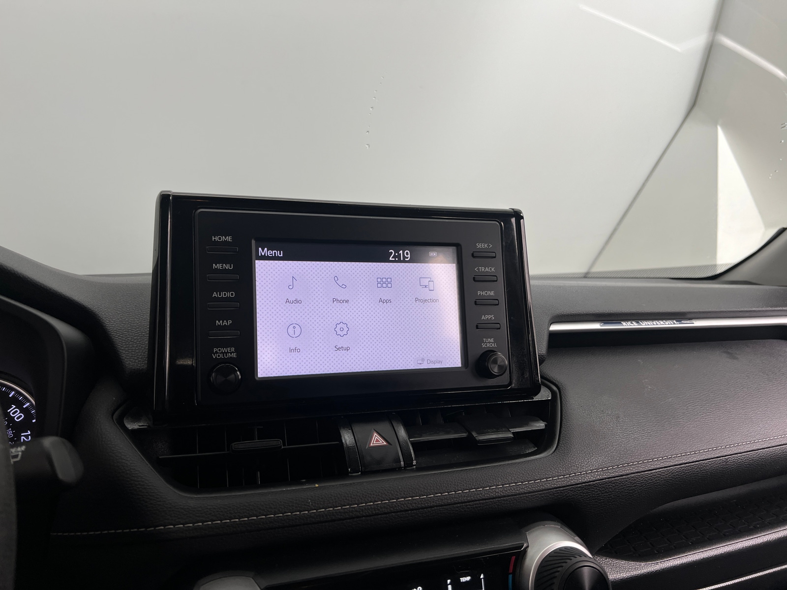Thumbnail: 2019 Toyota RAV4 - 4