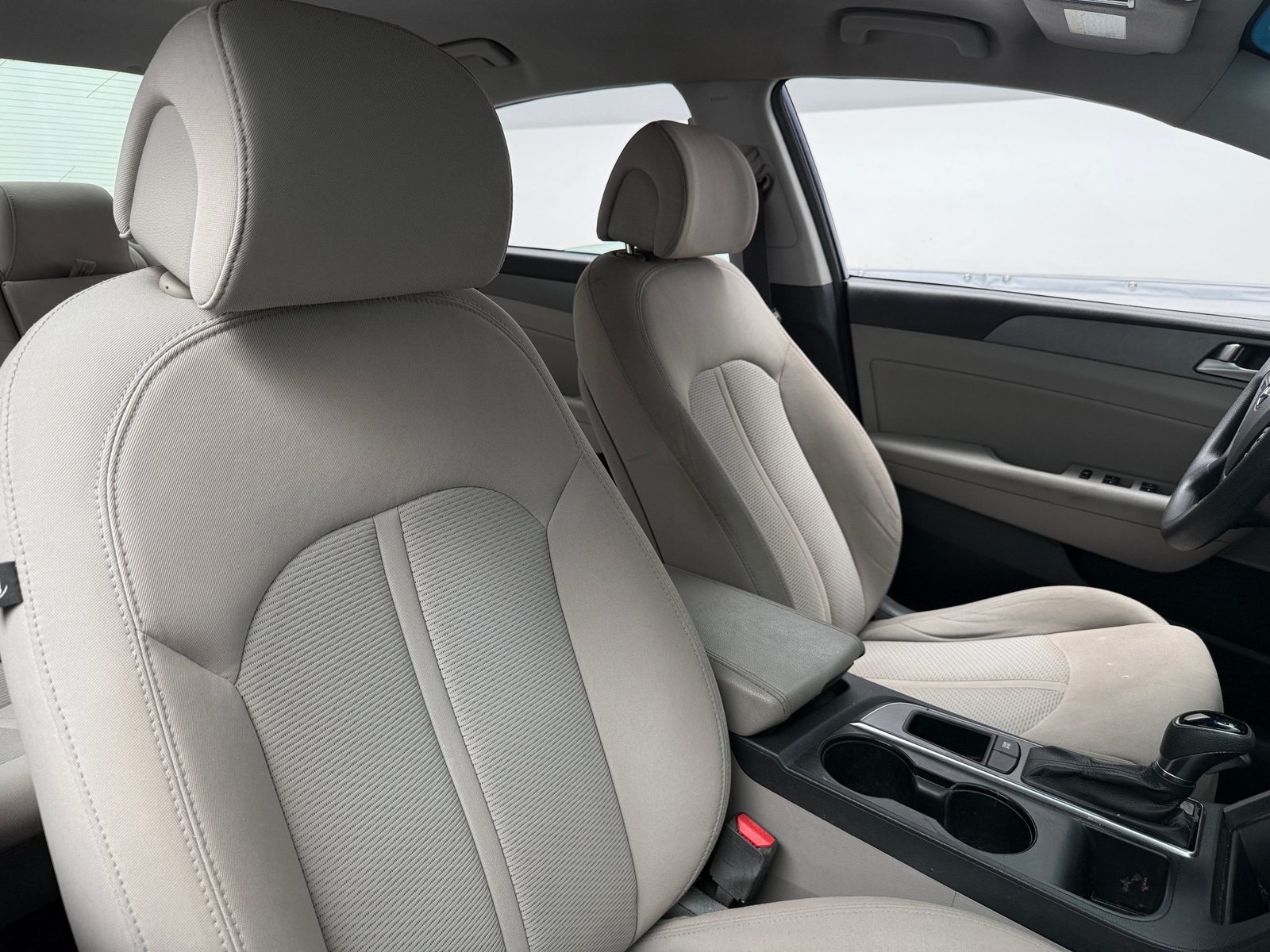 Thumbnail: 2015 Hyundai Sonata - 2