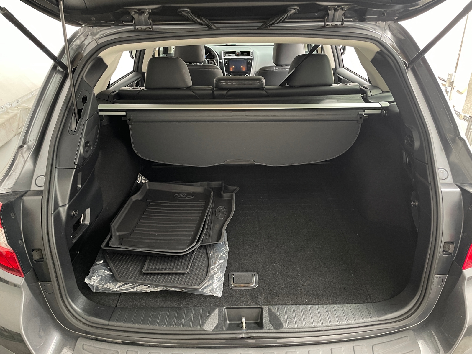 Thumbnail: 2019 Subaru Outback - 6