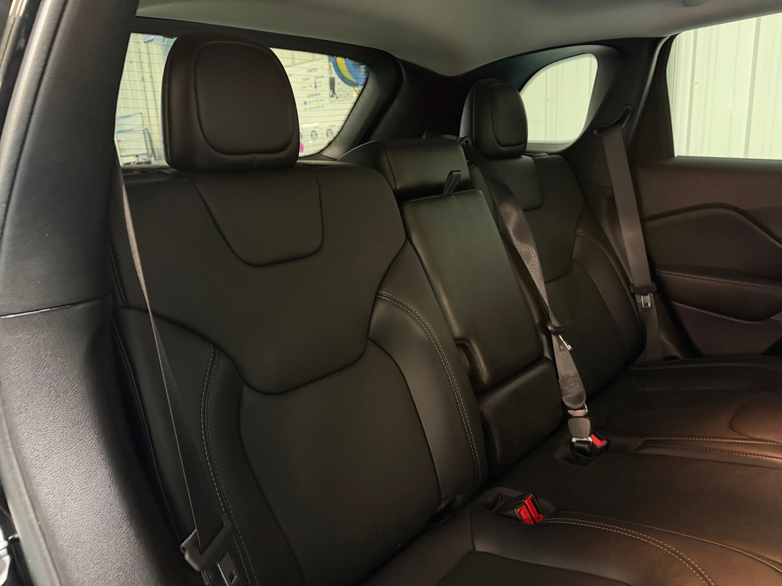 Thumbnail: 2021 Jeep Cherokee - 5