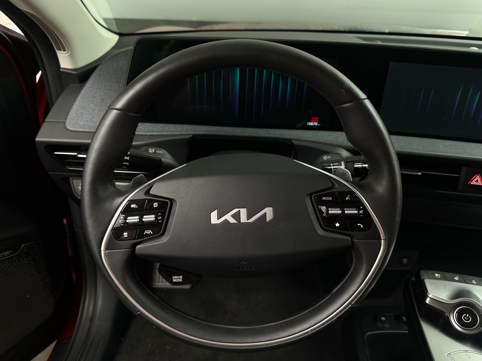 Thumbnail: 2024 Kia EV6 - 4