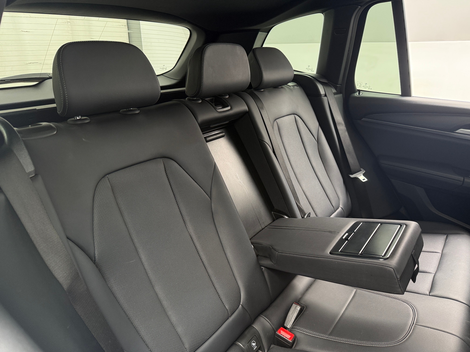 Thumbnail: 2024 BMW X3 - 6
