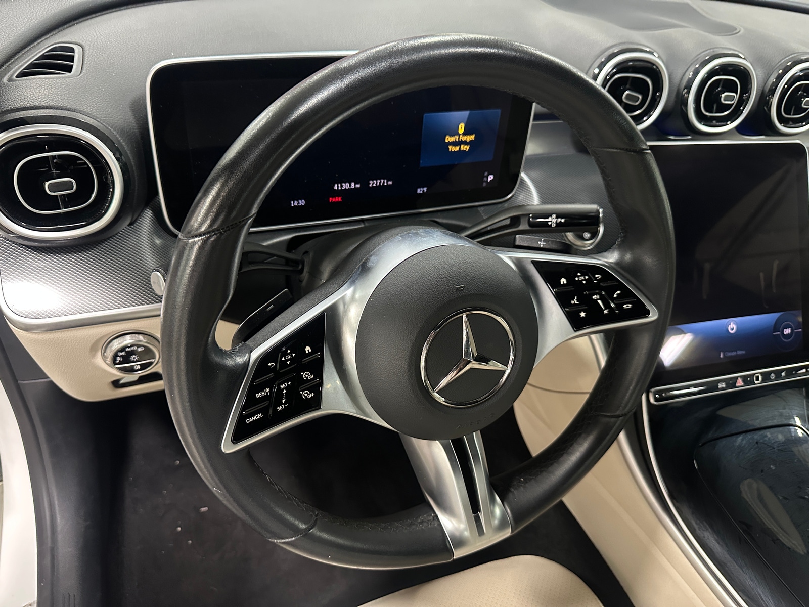Thumbnail: 2025 Mercedes-Benz C-Class - 4