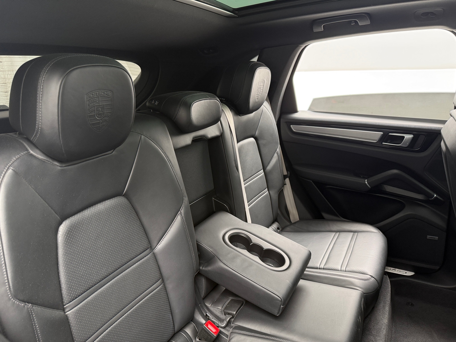 Thumbnail: 2023 Porsche Cayenne - 5