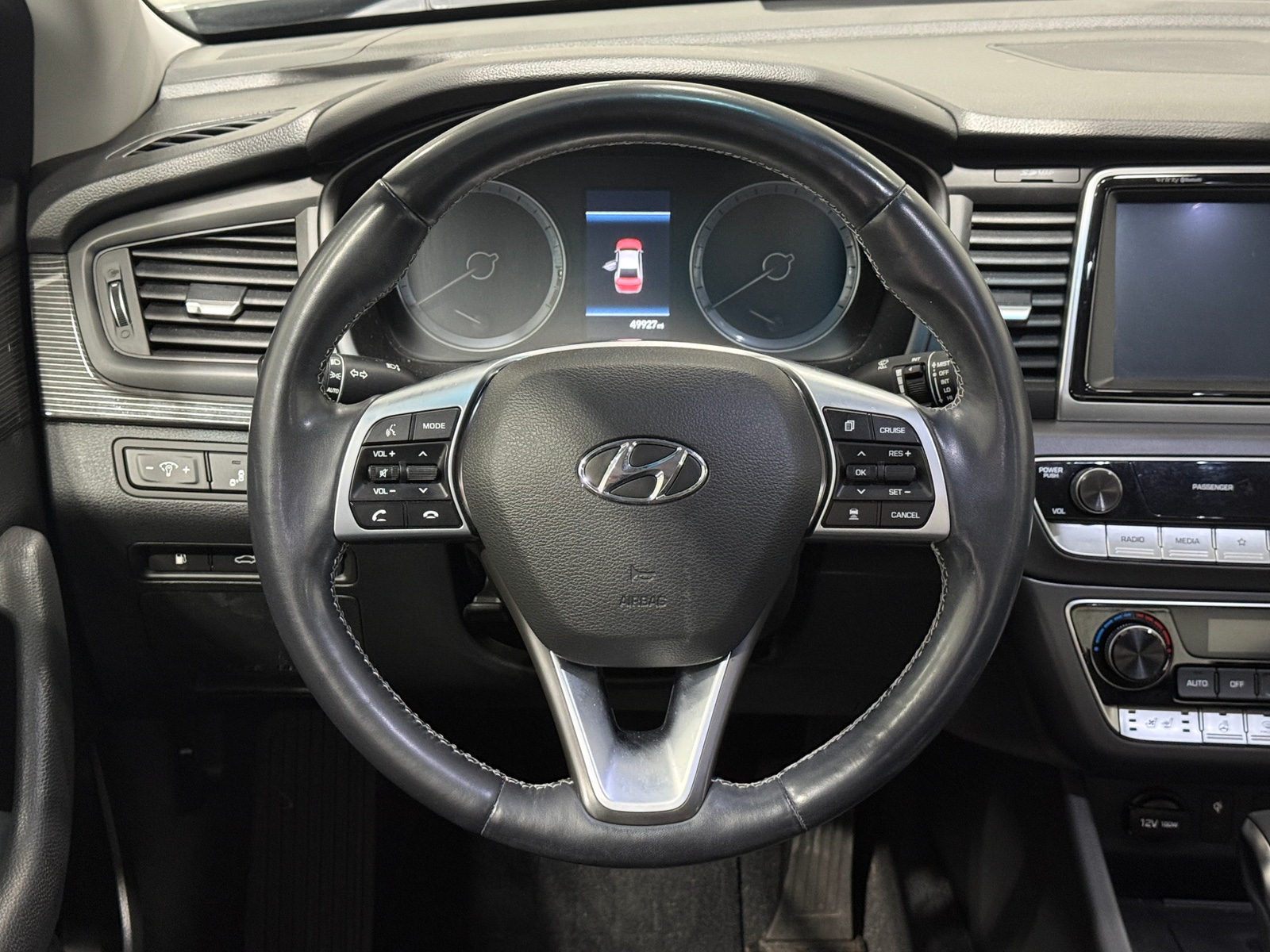 Thumbnail: 2019 Hyundai Sonata - 4