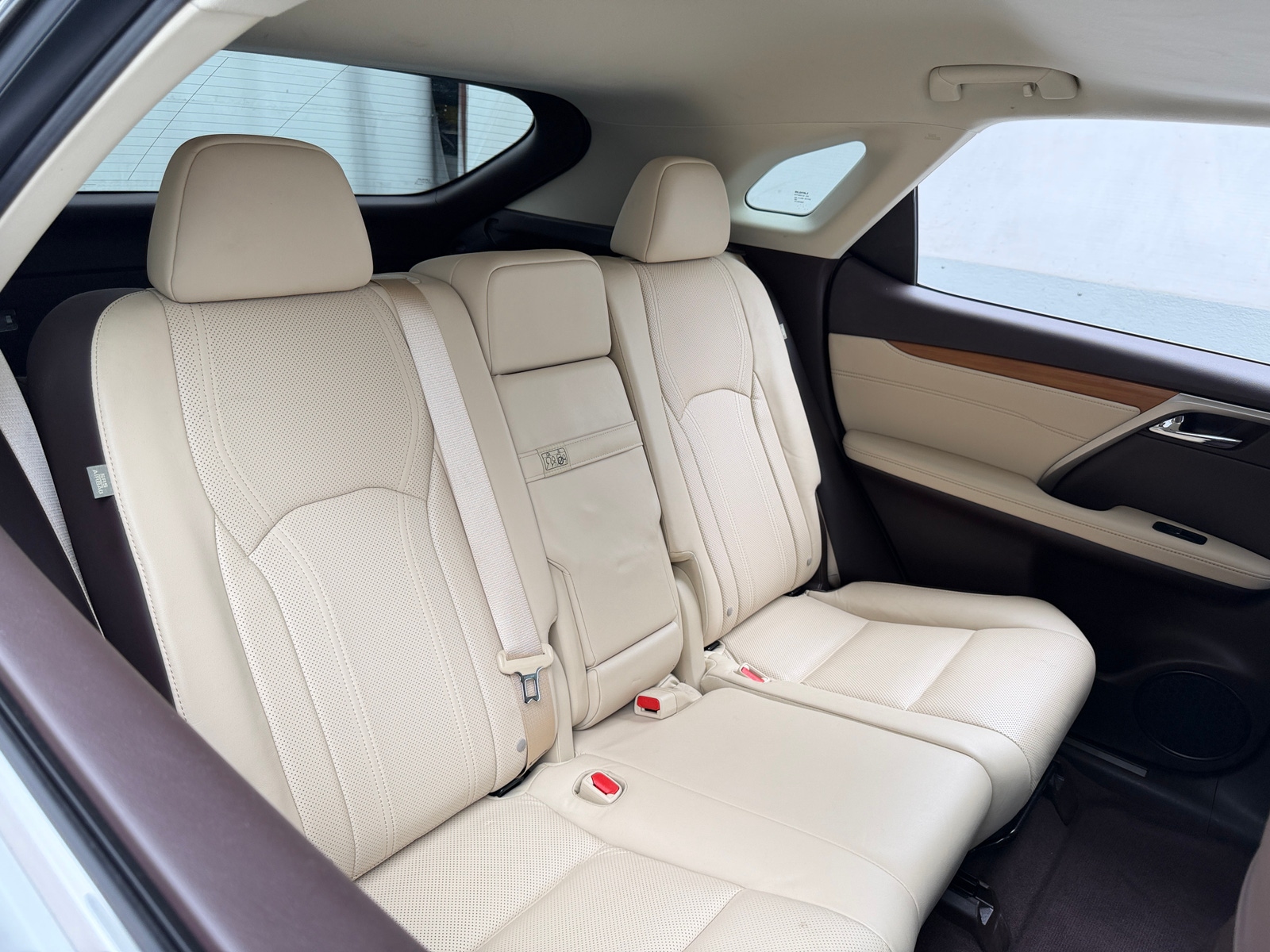 Thumbnail: 2017 Lexus RX - 6