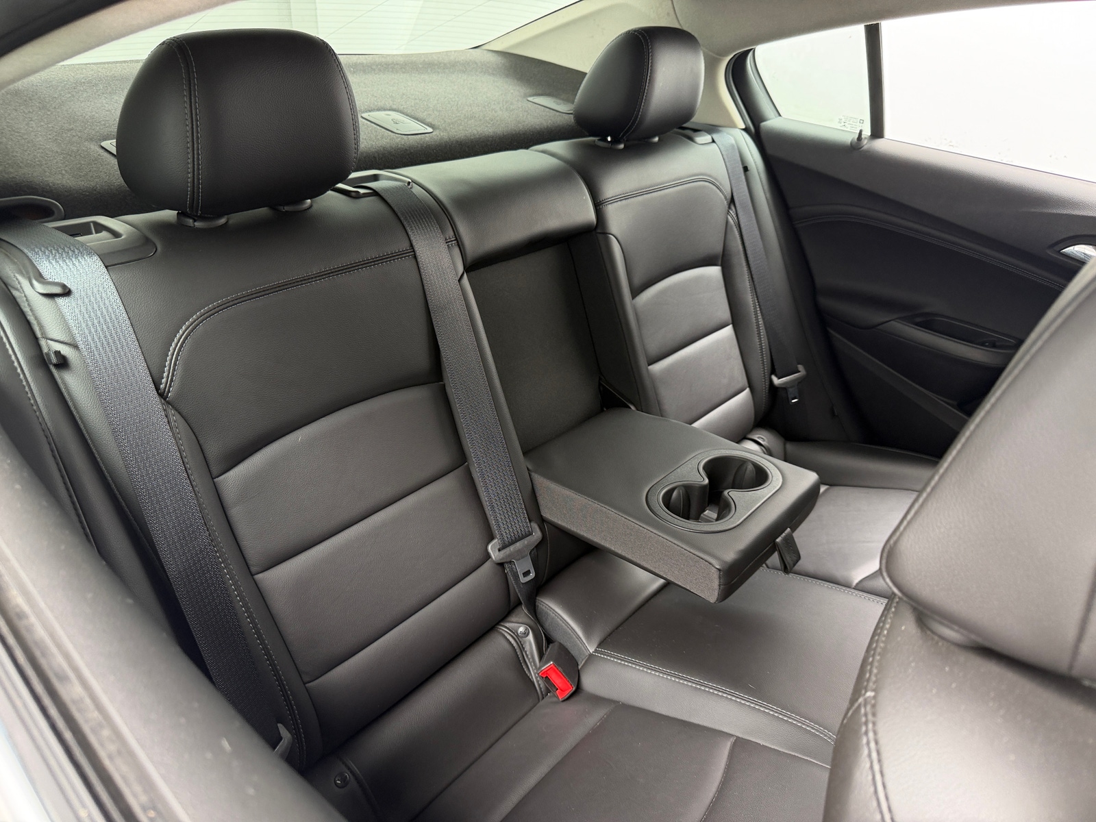 Thumbnail: 2018 Chevrolet Cruze - 5