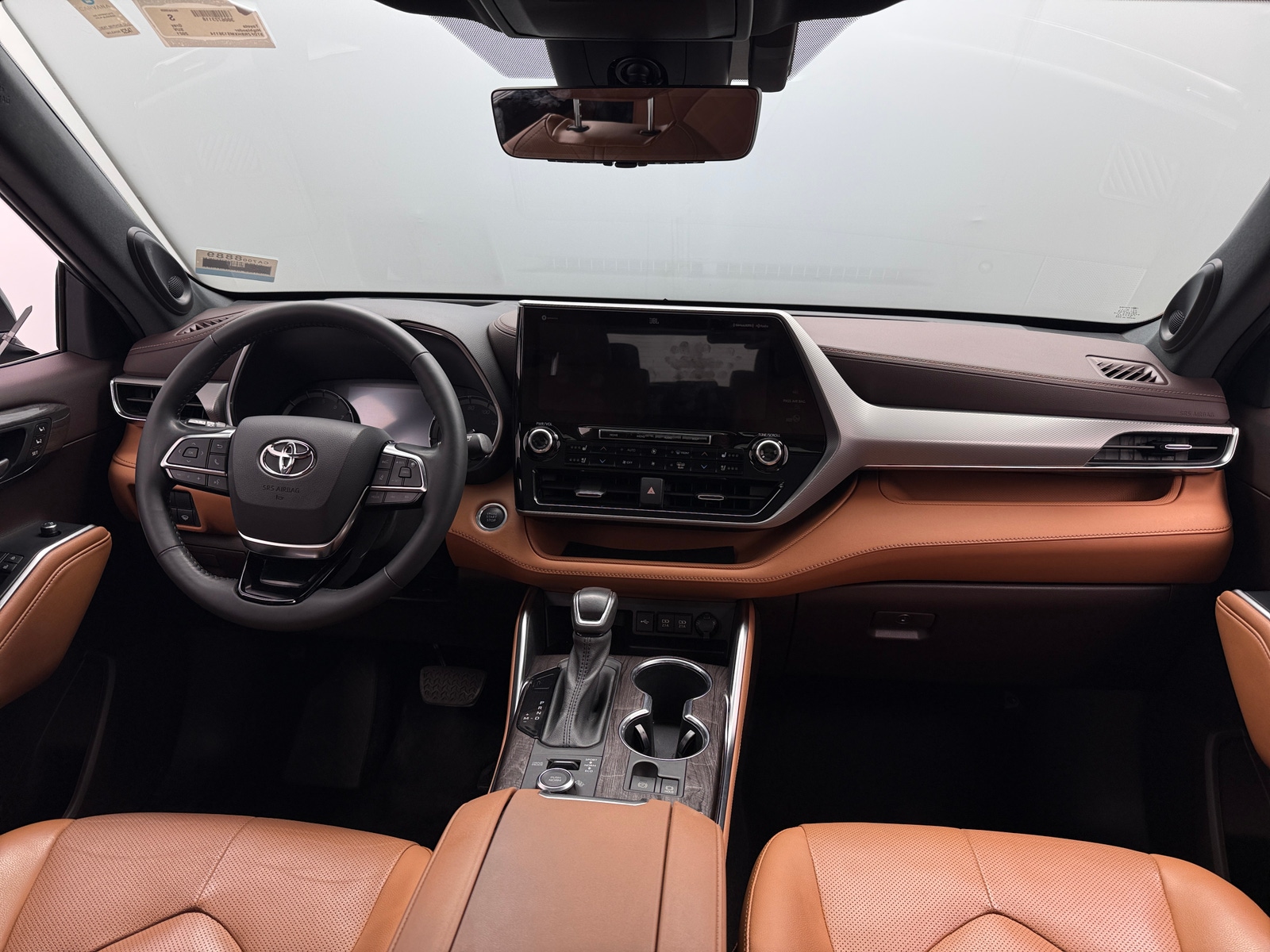 Thumbnail: 2021 Toyota Highlander - 3