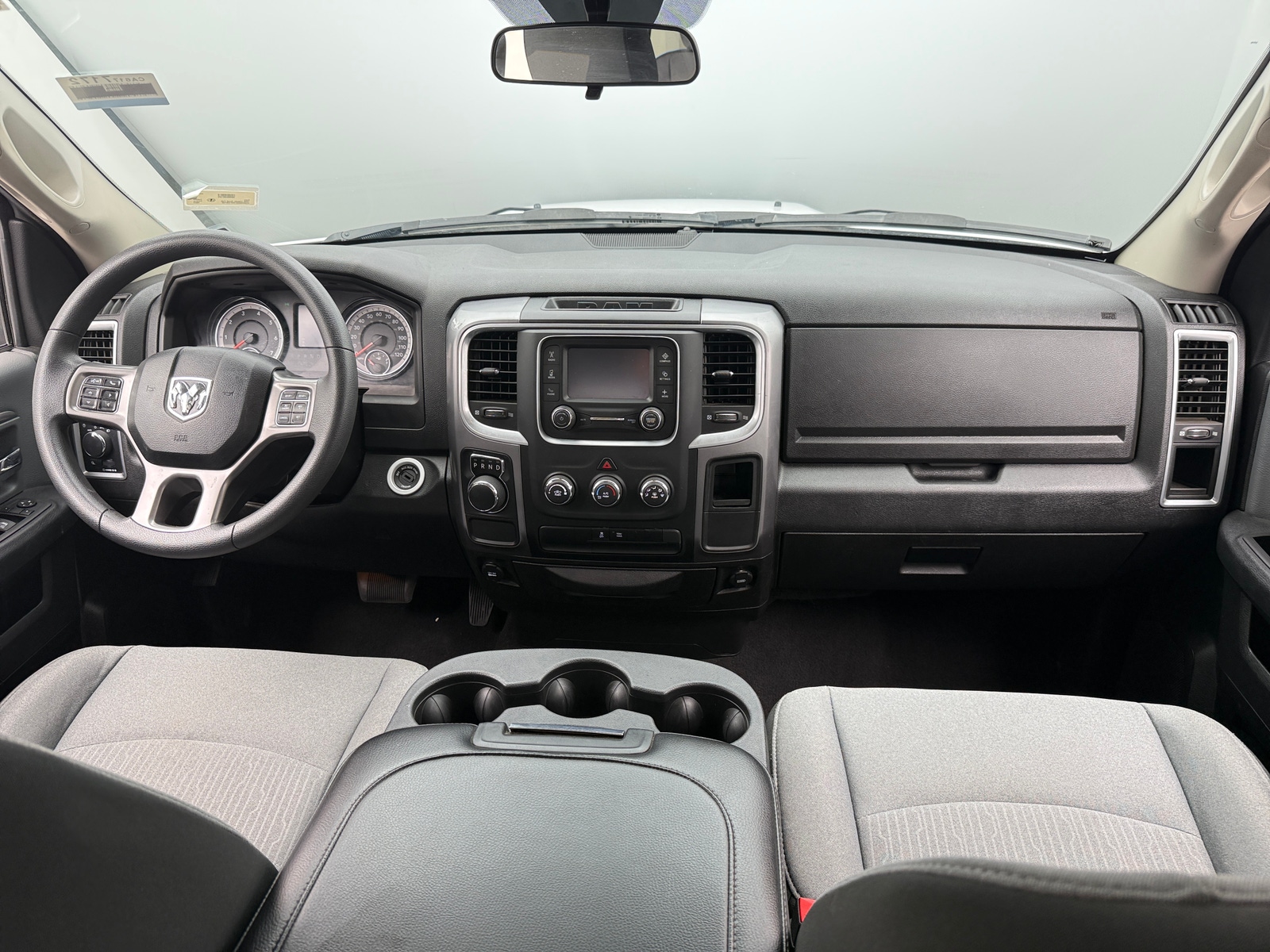 Thumbnail: 2024 RAM 1500 Classic - 3