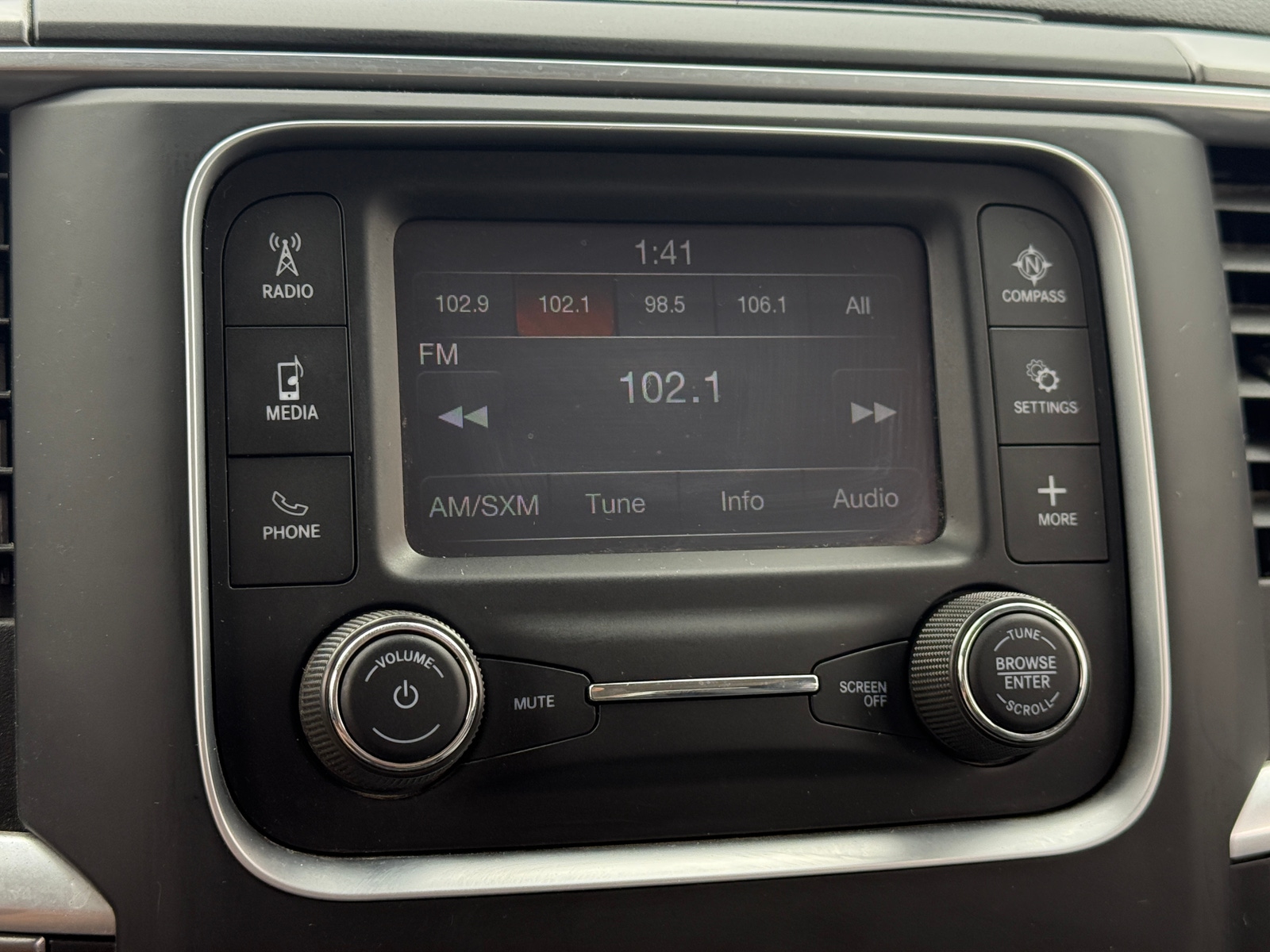 Thumbnail: 2024 RAM 1500 Classic - 4