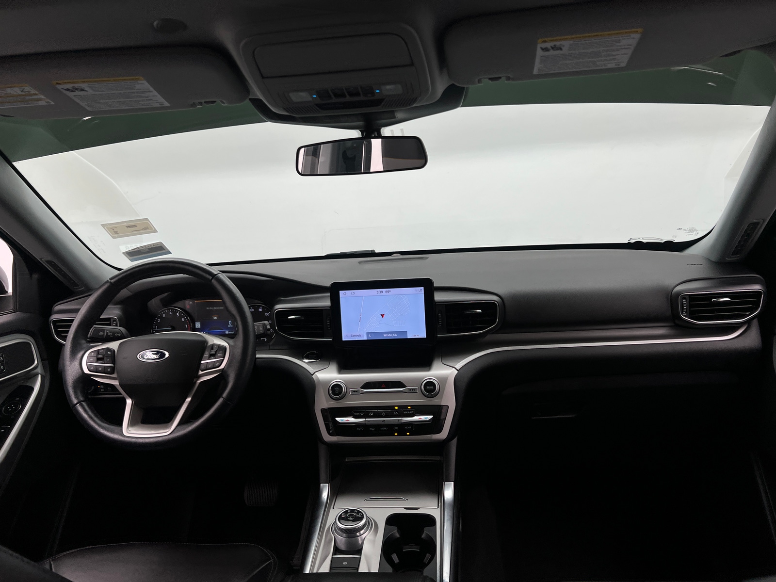 Thumbnail: 2022 Ford Explorer - 2