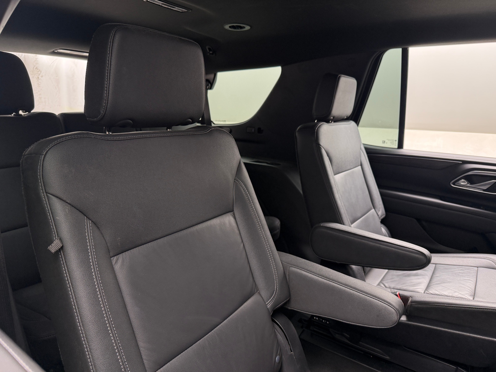 Thumbnail: 2021 Chevrolet Tahoe - 5