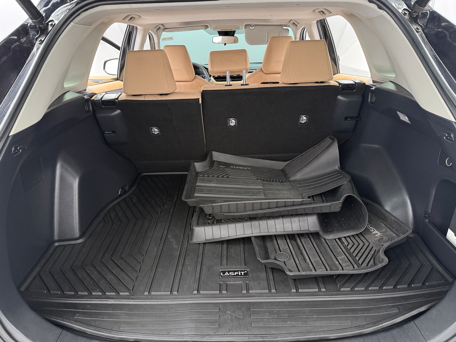 Thumbnail: 2021 Toyota RAV4 - 7