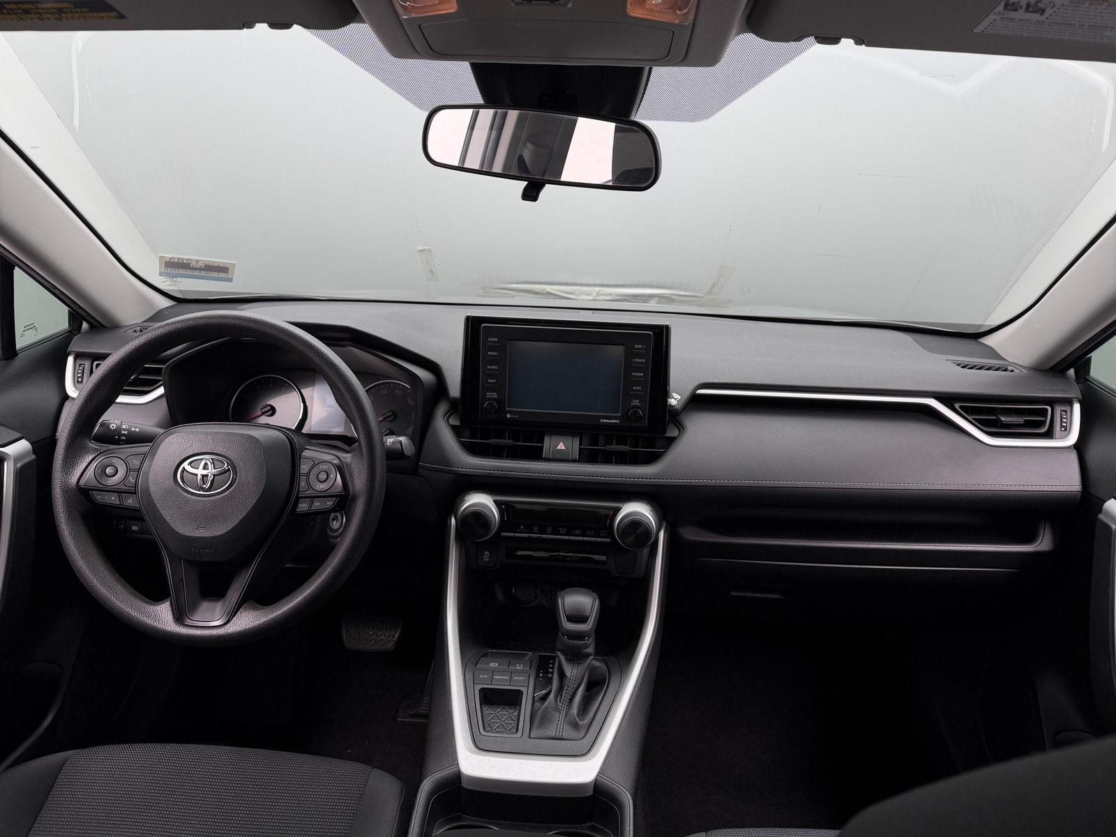 Thumbnail: 2020 Toyota RAV4 - 3