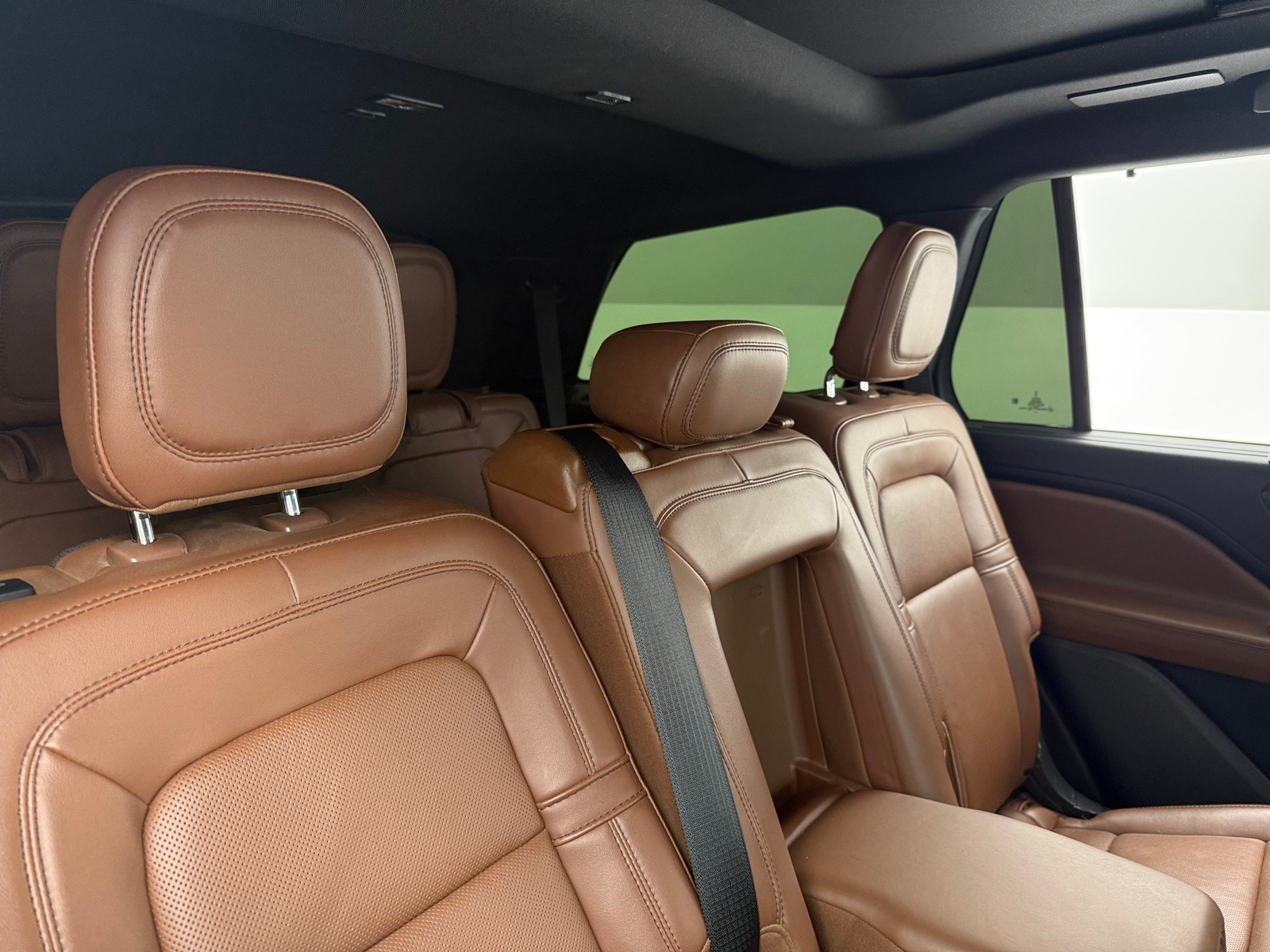 Thumbnail: 2023 Lincoln Aviator - 5