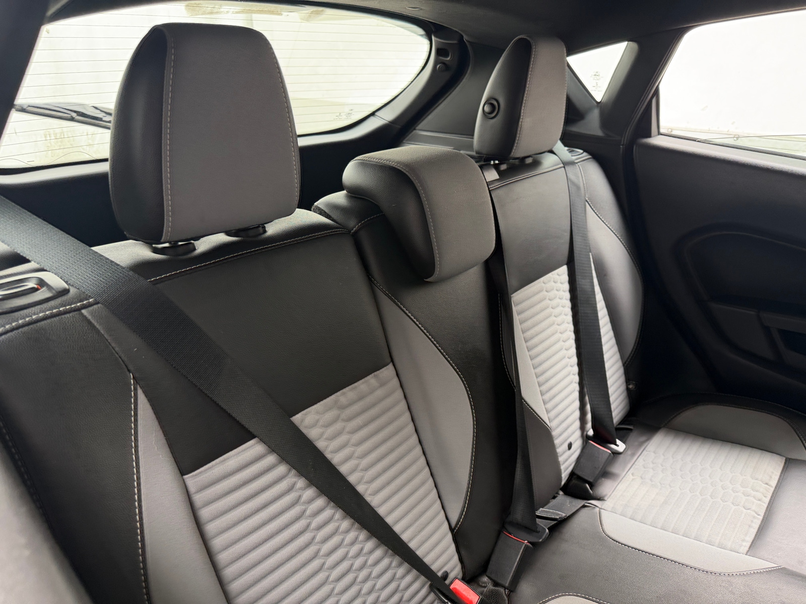 Thumbnail: 2016 Ford Fiesta - 5
