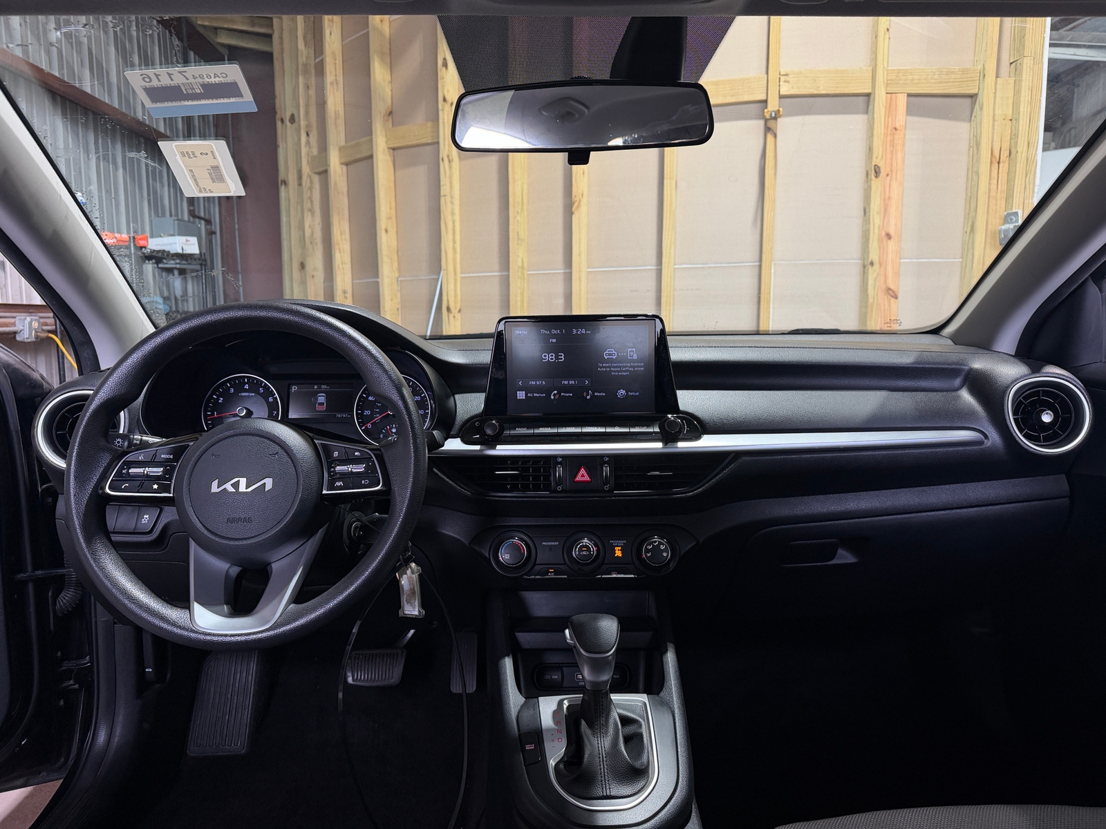 Thumbnail: 2022 Kia Forte - 3