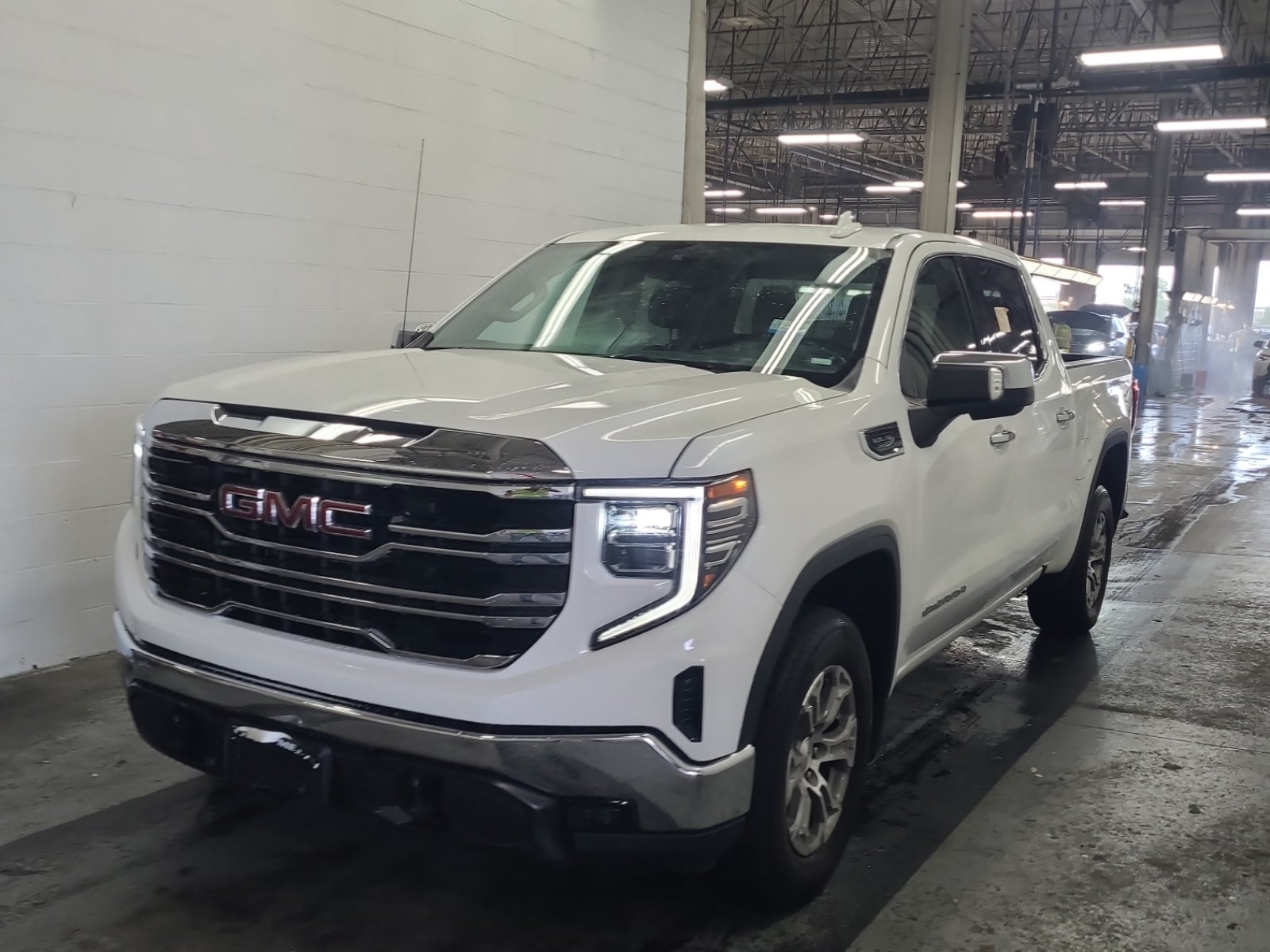 2024 GMC Sierra 1500 2WD Crew Cab 147" SLT