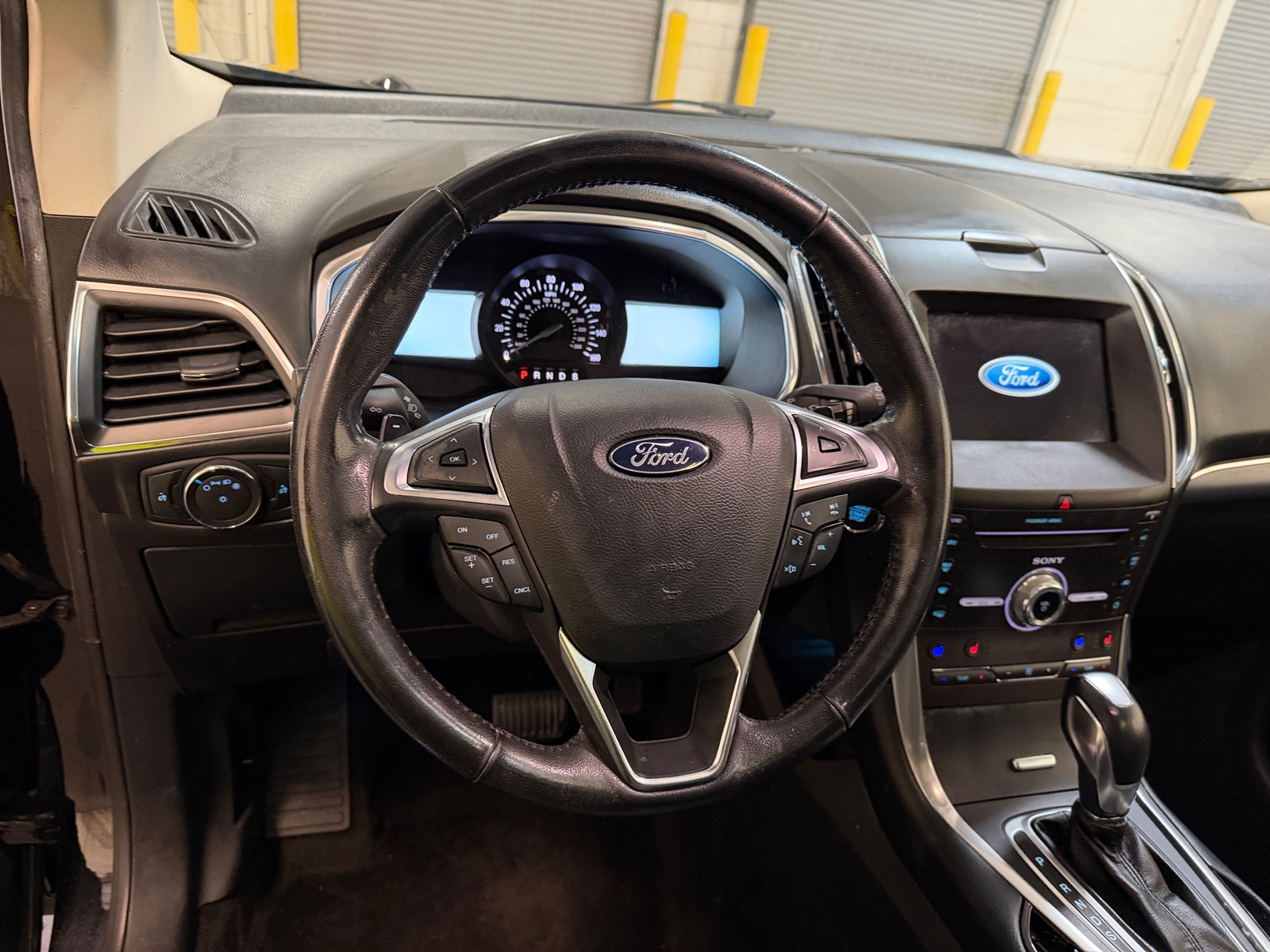 Thumbnail: 2018 Ford Edge - 4