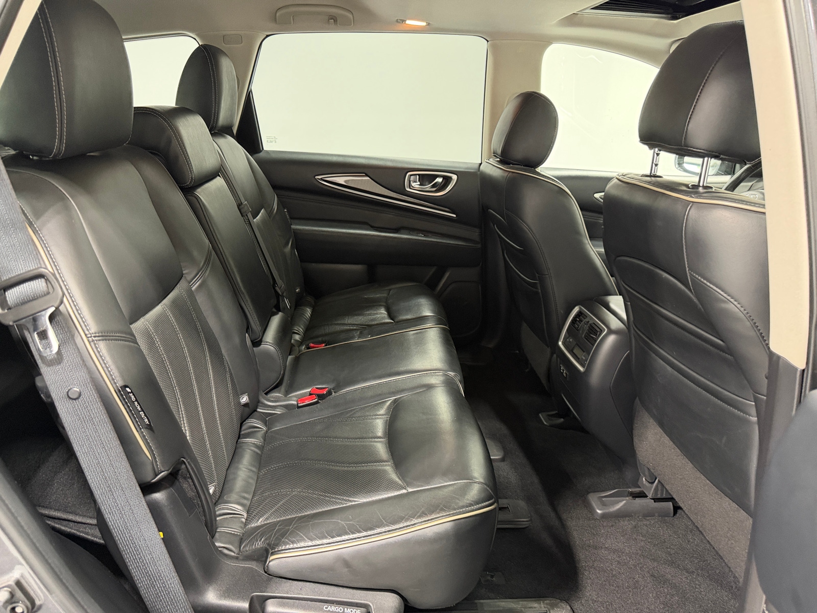 Thumbnail: 2019 INFINITI QX60 - 5