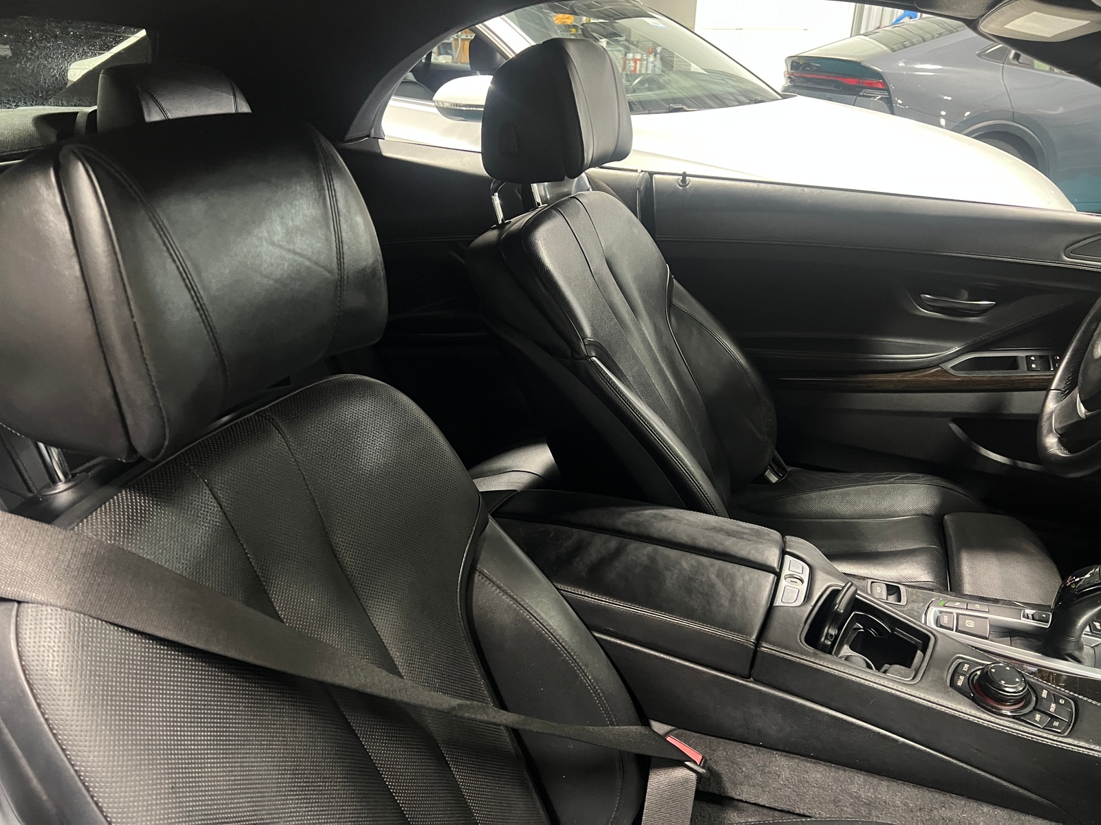 Thumbnail: 2012 BMW 6 Series - 2