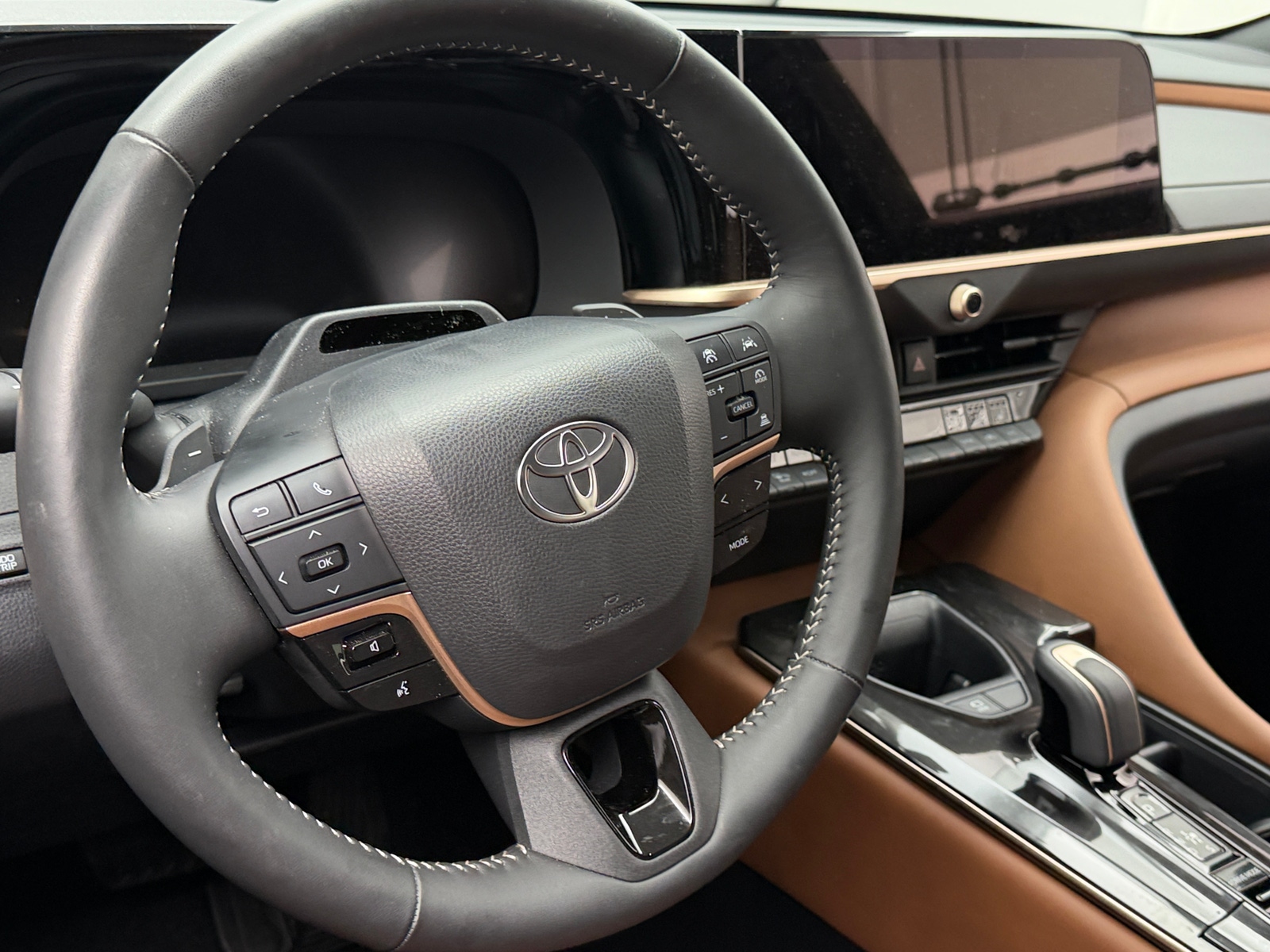 Thumbnail: 2025 Toyota Crown Signia - 5
