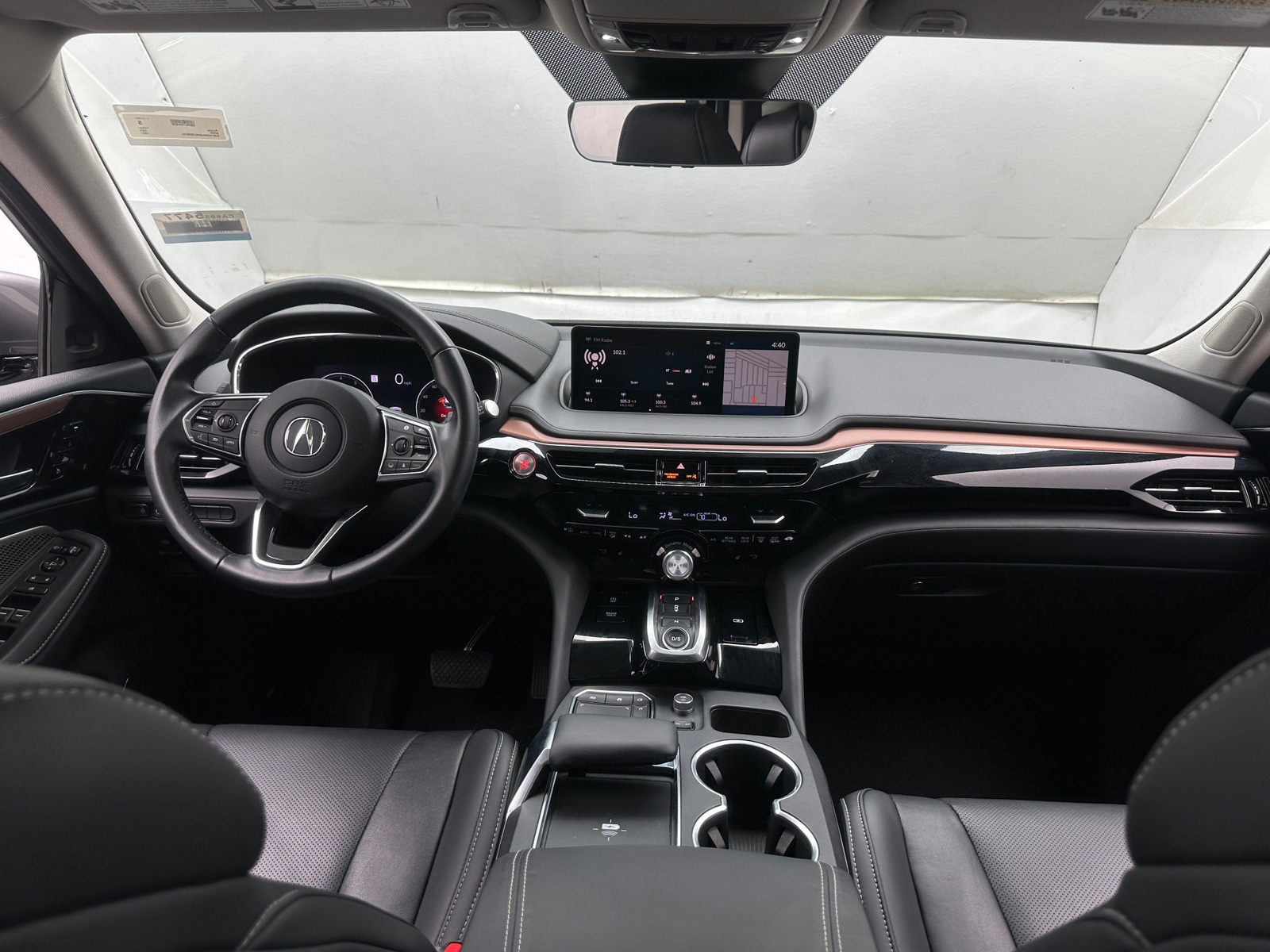 Thumbnail: 2022 Acura MDX - 2