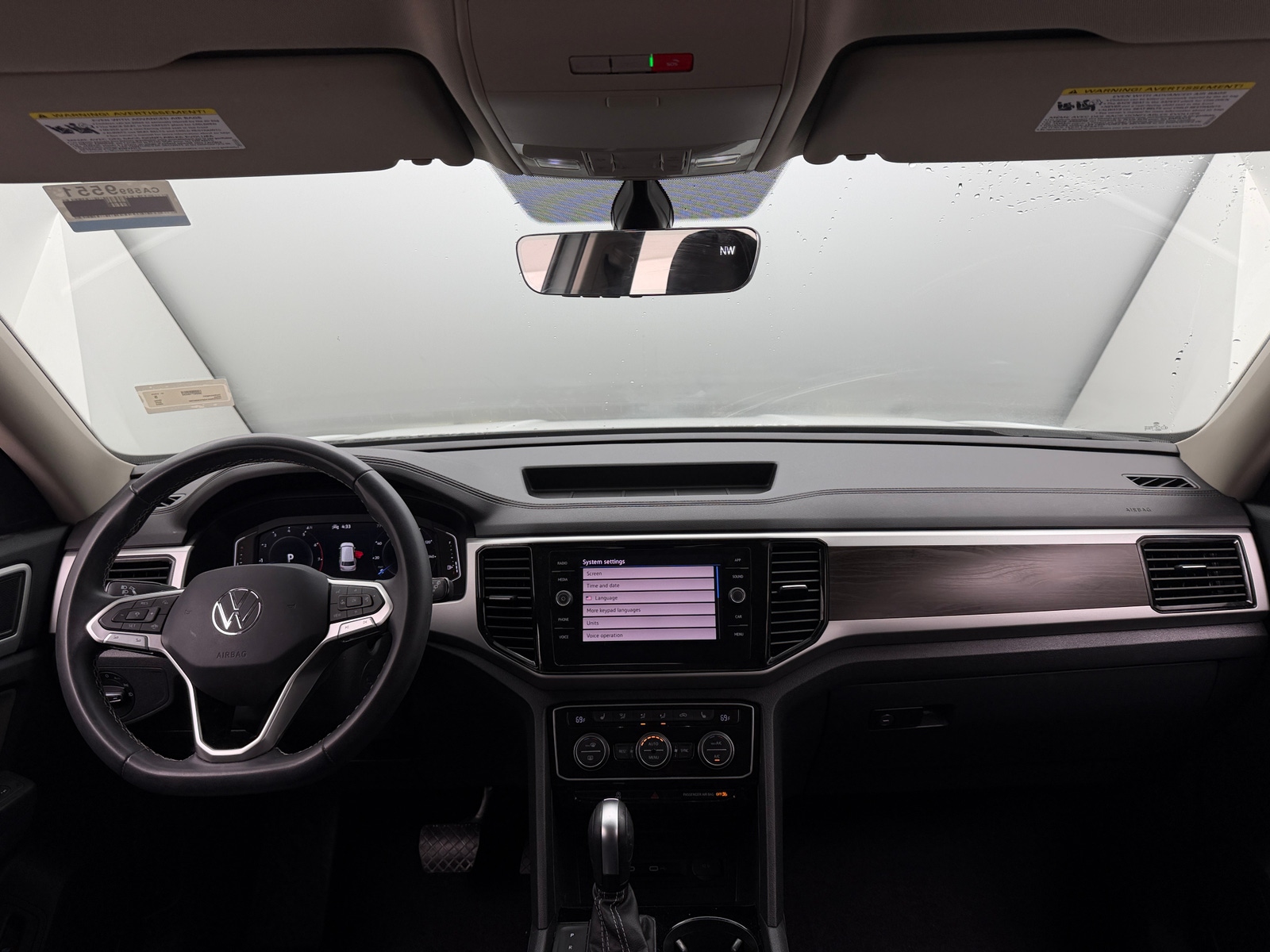 Thumbnail: 2023 Volkswagen Atlas - 2