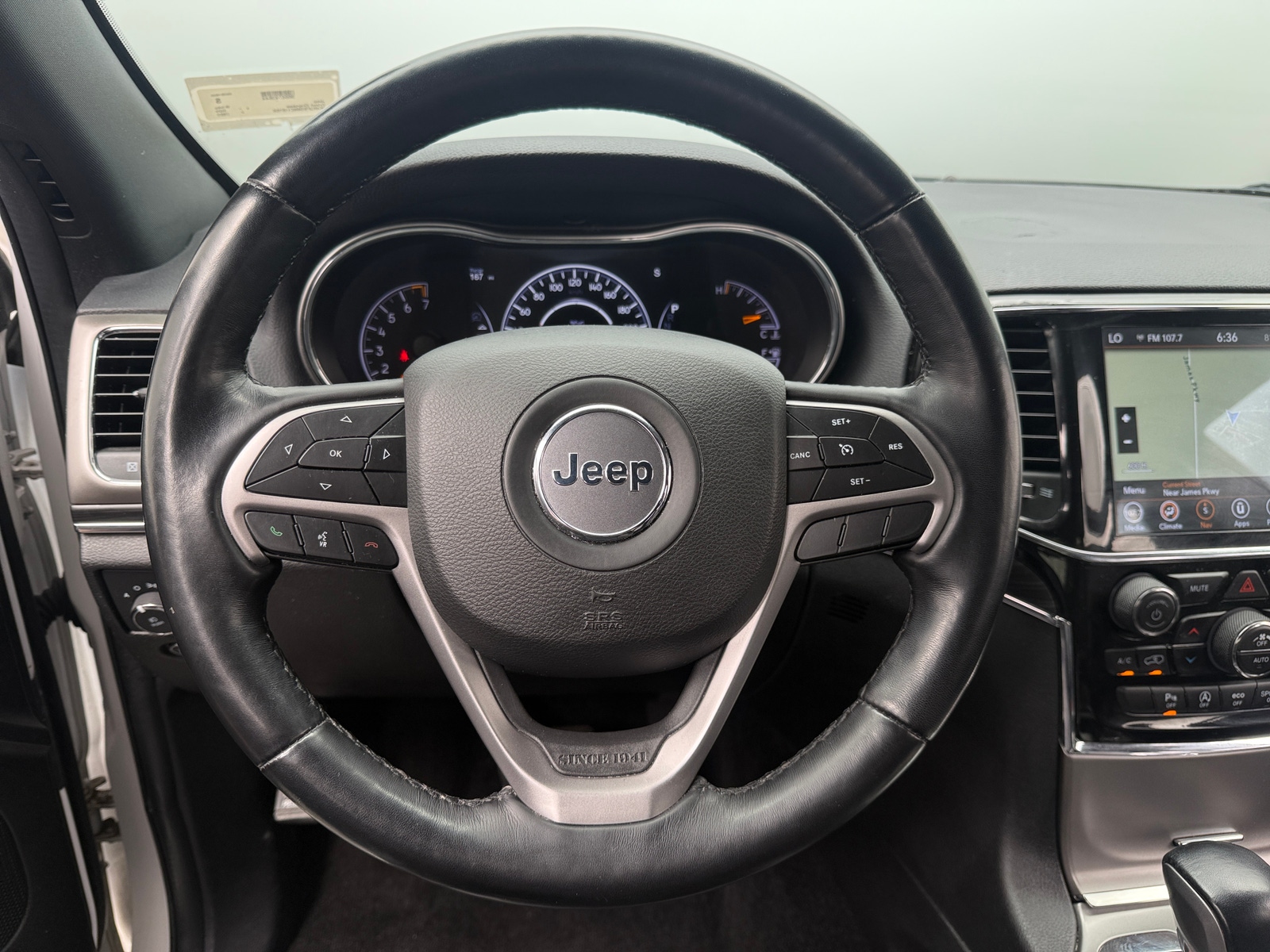 Thumbnail: 2022 Jeep Grand Cherokee - 4