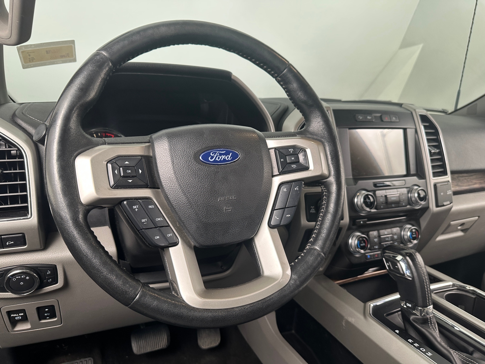 Thumbnail: 2018 Ford Econoline - 4