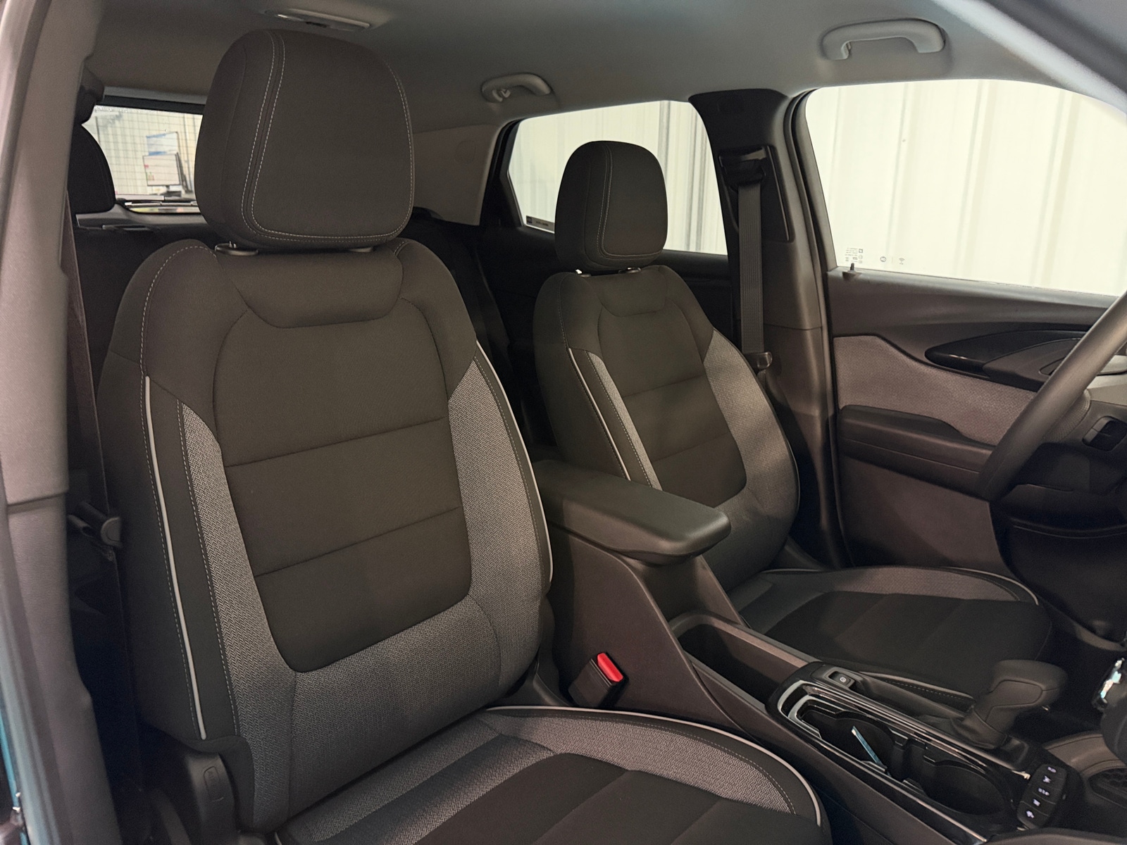 Thumbnail: 2022 Chevrolet TrailBlazer - 2