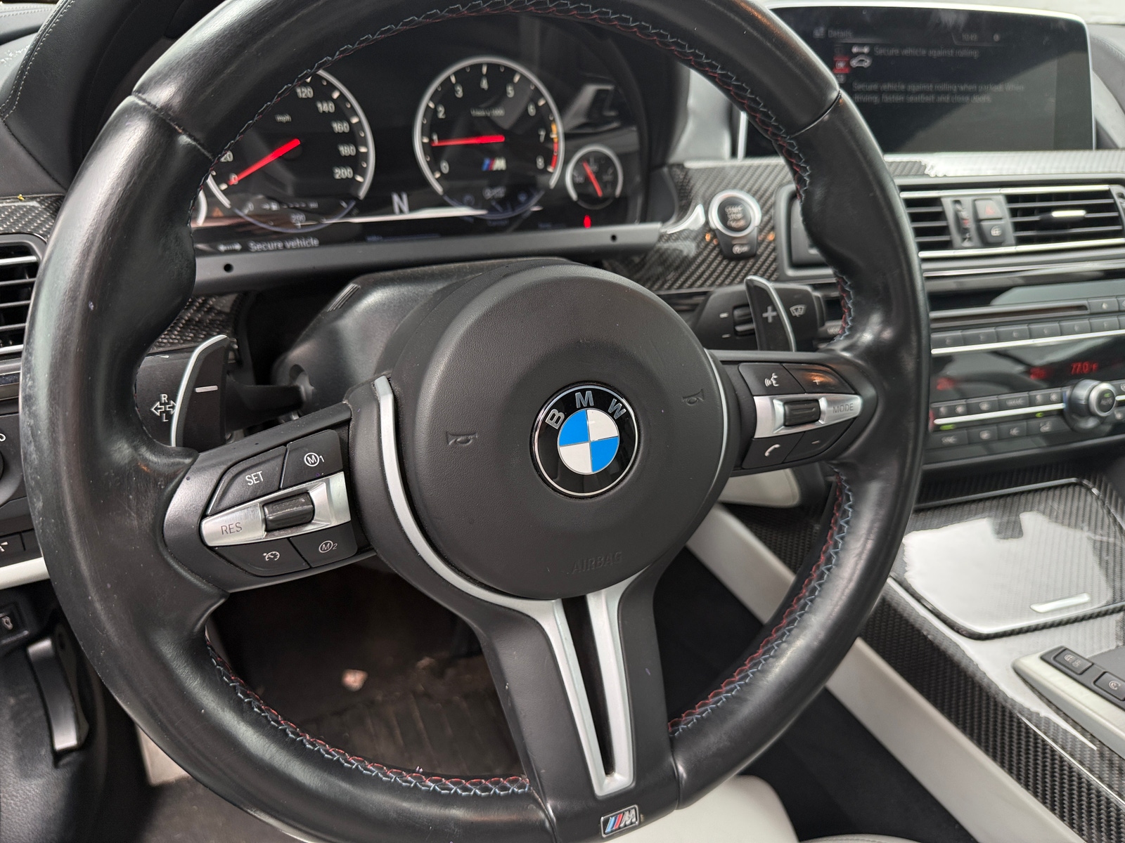 Thumbnail: 2016 BMW M6 - 4