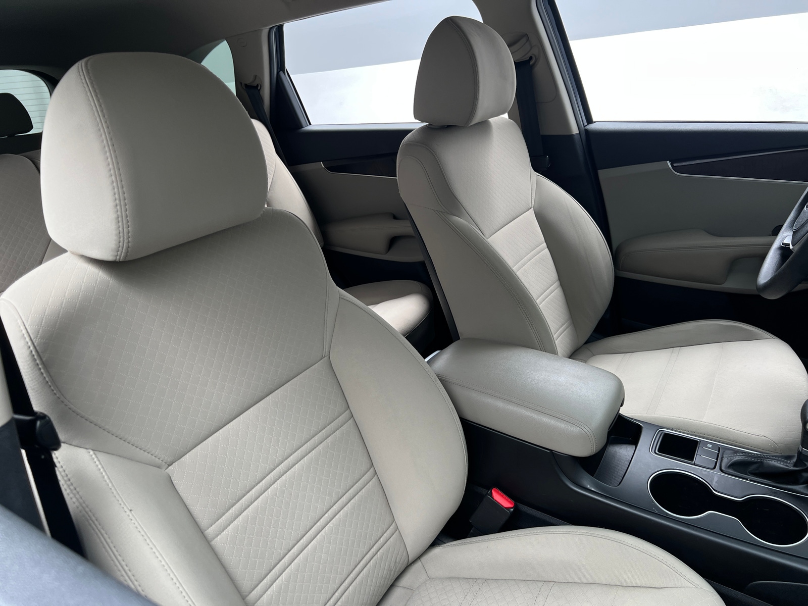 Thumbnail: 2019 Kia Sorento - 2