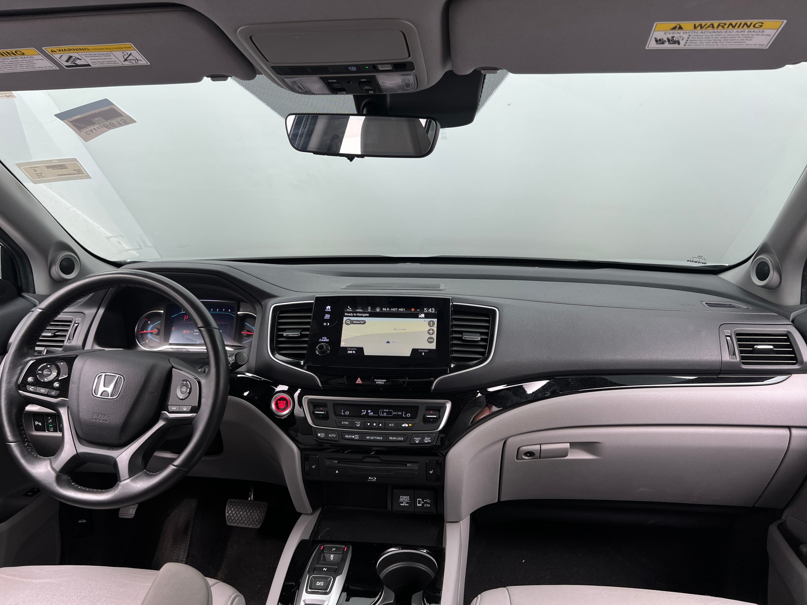 Thumbnail: 2019 Honda Pilot - 2