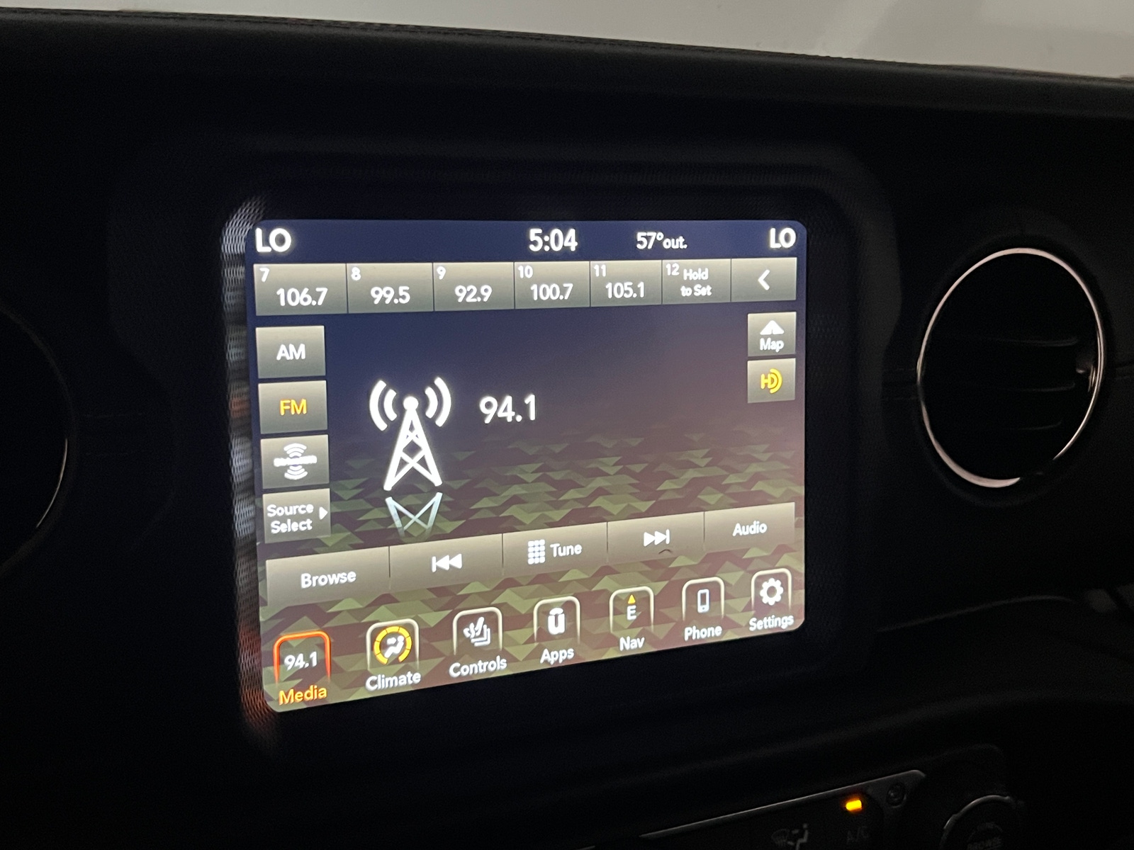 Thumbnail: 2021 Jeep Wrangler - 3