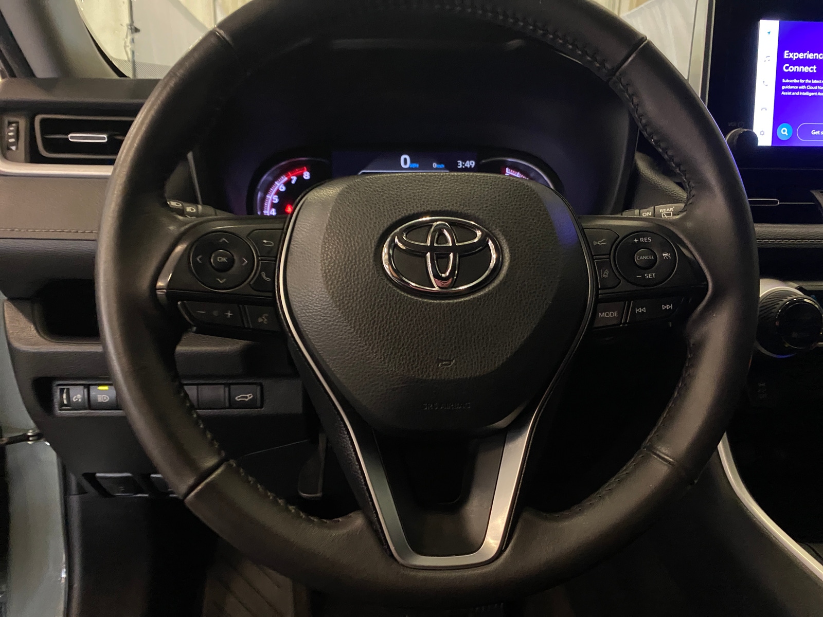 Thumbnail: 2023 Toyota RAV4 - 5