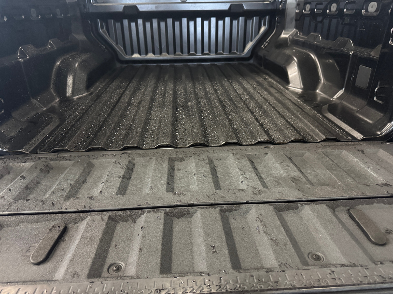Thumbnail: 2024 Chevrolet Colorado - 7