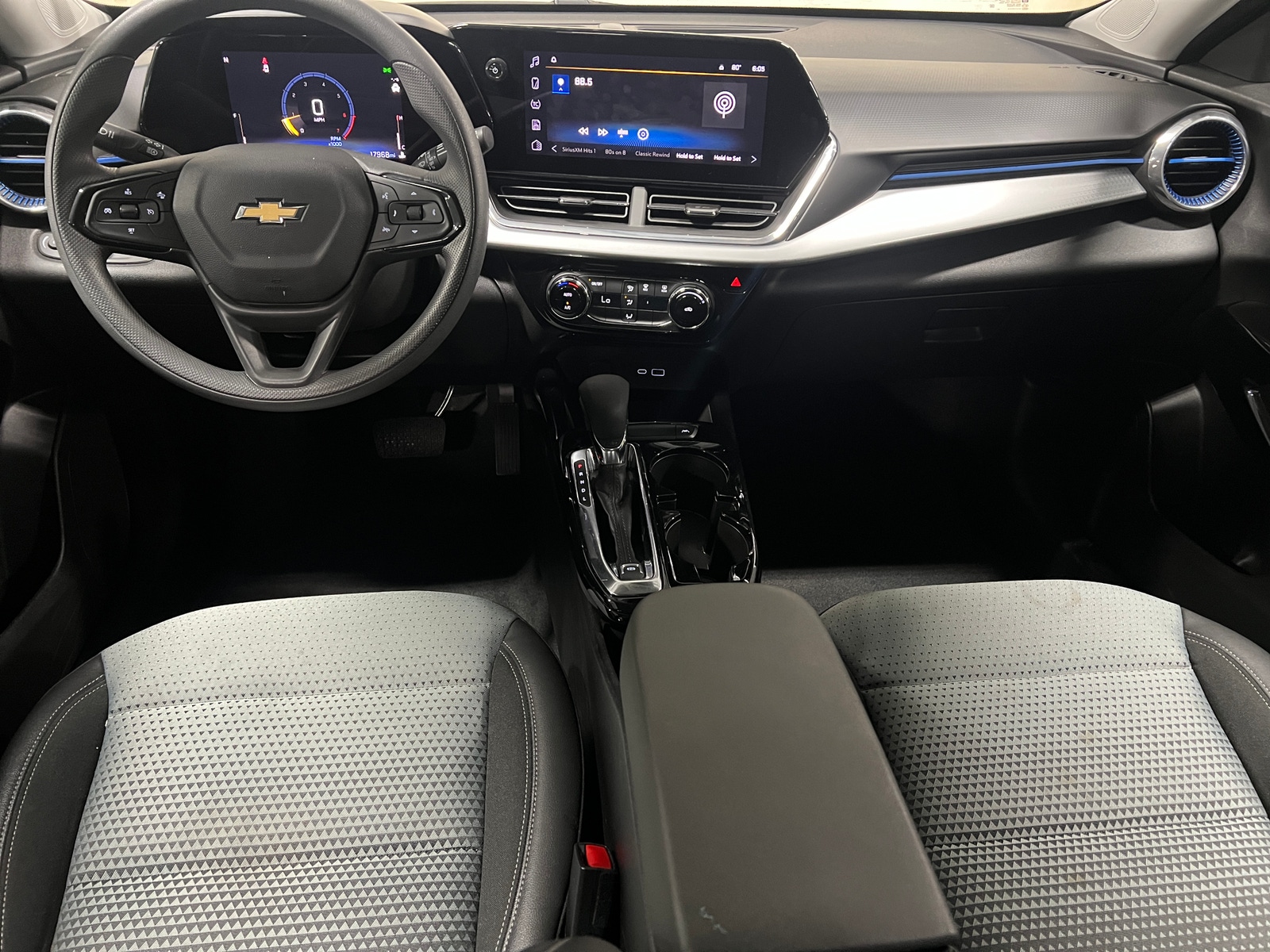 Thumbnail: 2026 Chevrolet Trax - 2