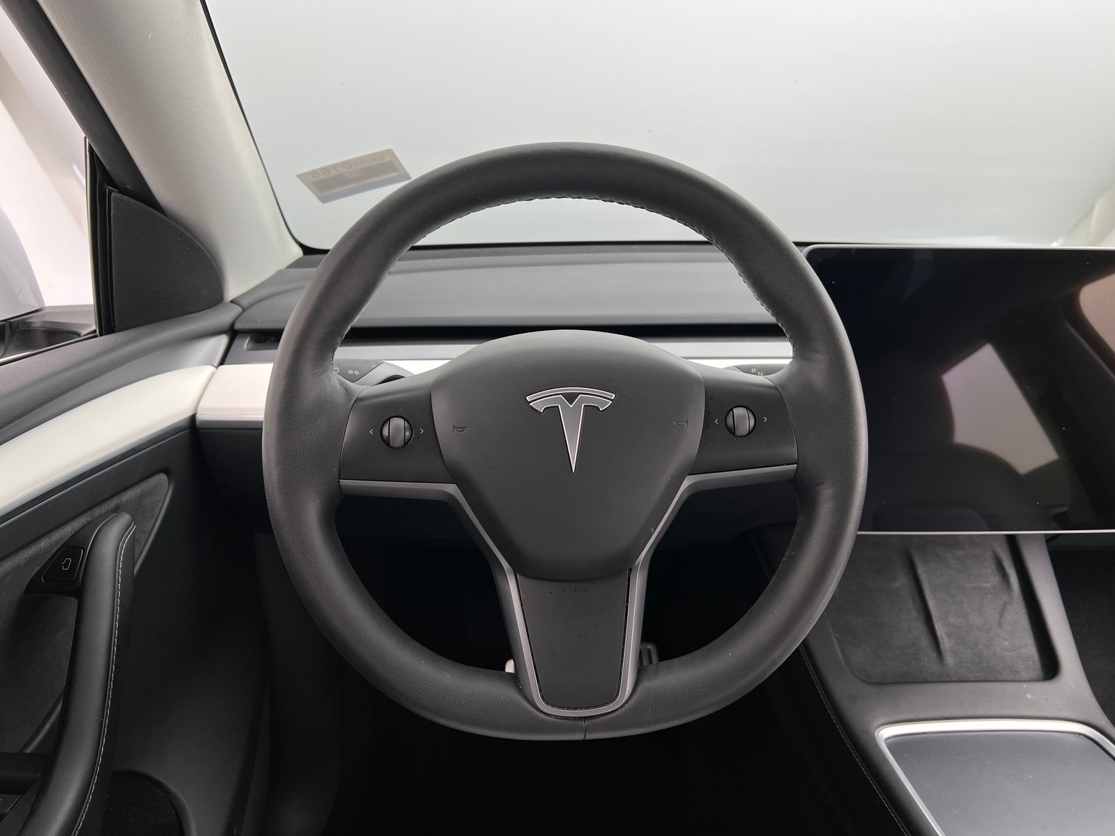 Thumbnail: 2022 Tesla Model Y - 4