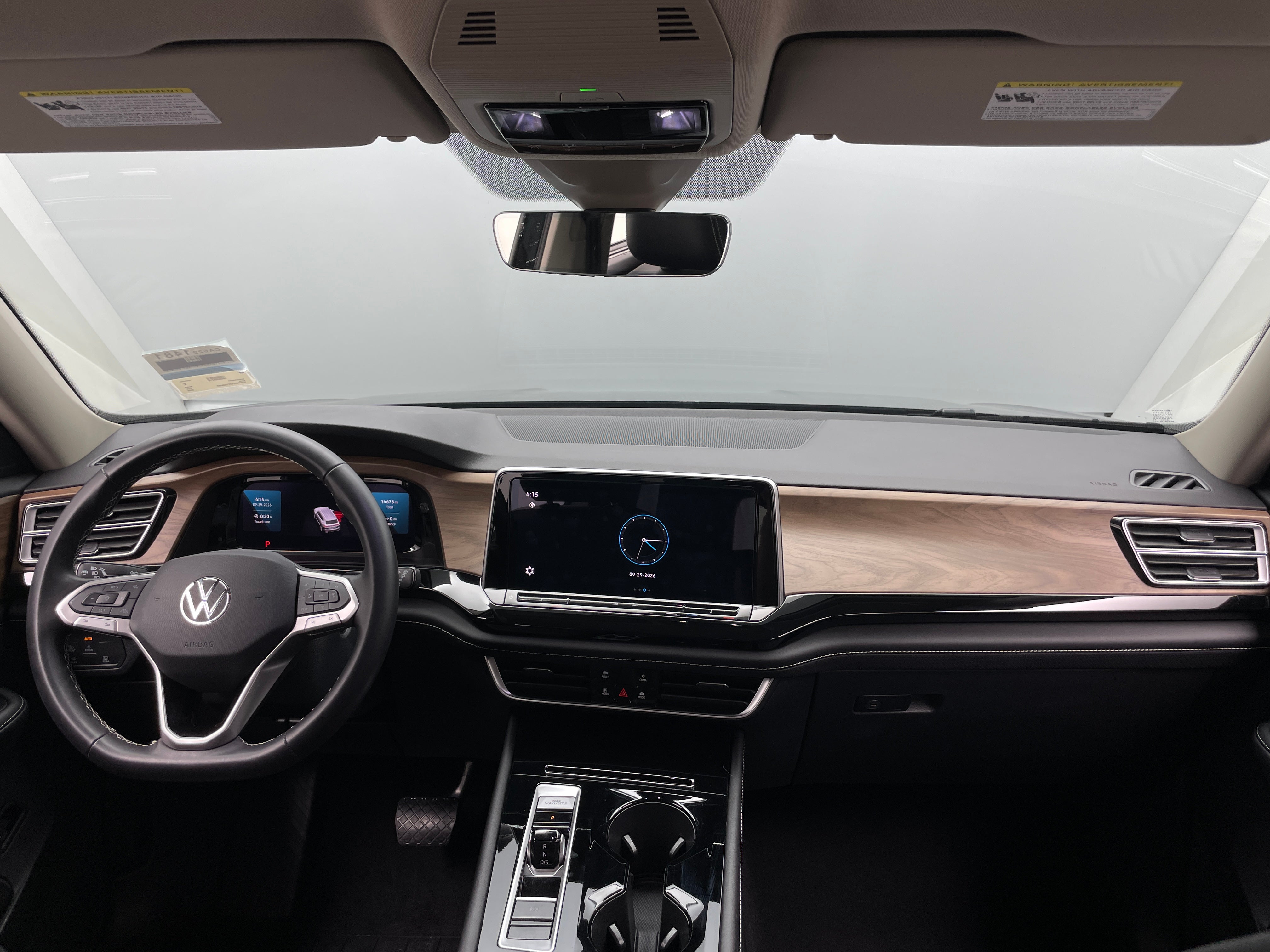 2026 Volkswagen Atlas SE w/Tech