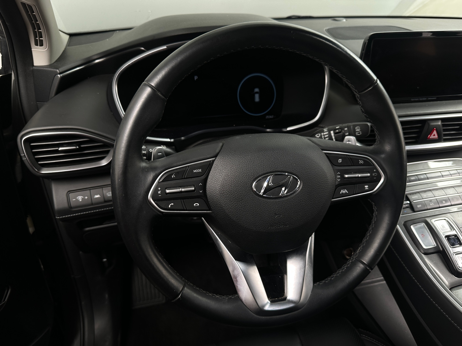 Thumbnail: 2023 Hyundai Santa Fe - 4