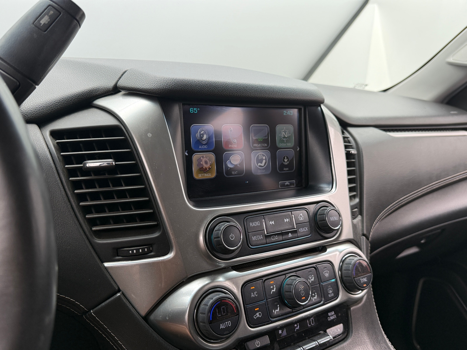 Thumbnail: 2017 Chevrolet Tahoe - 4