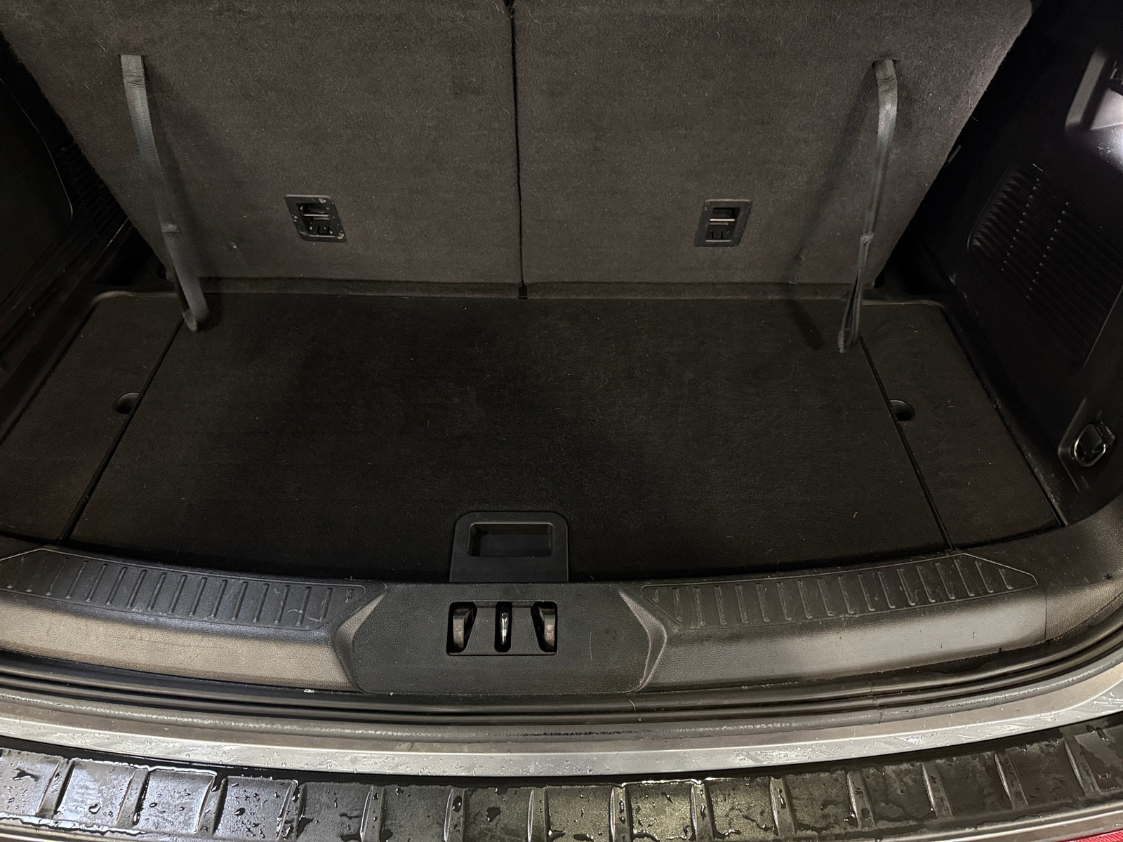 Thumbnail: 2021 Ford Explorer - 6