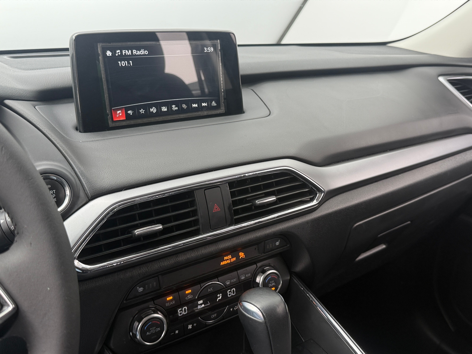 Thumbnail: 2017 Mazda CX-9 - 4