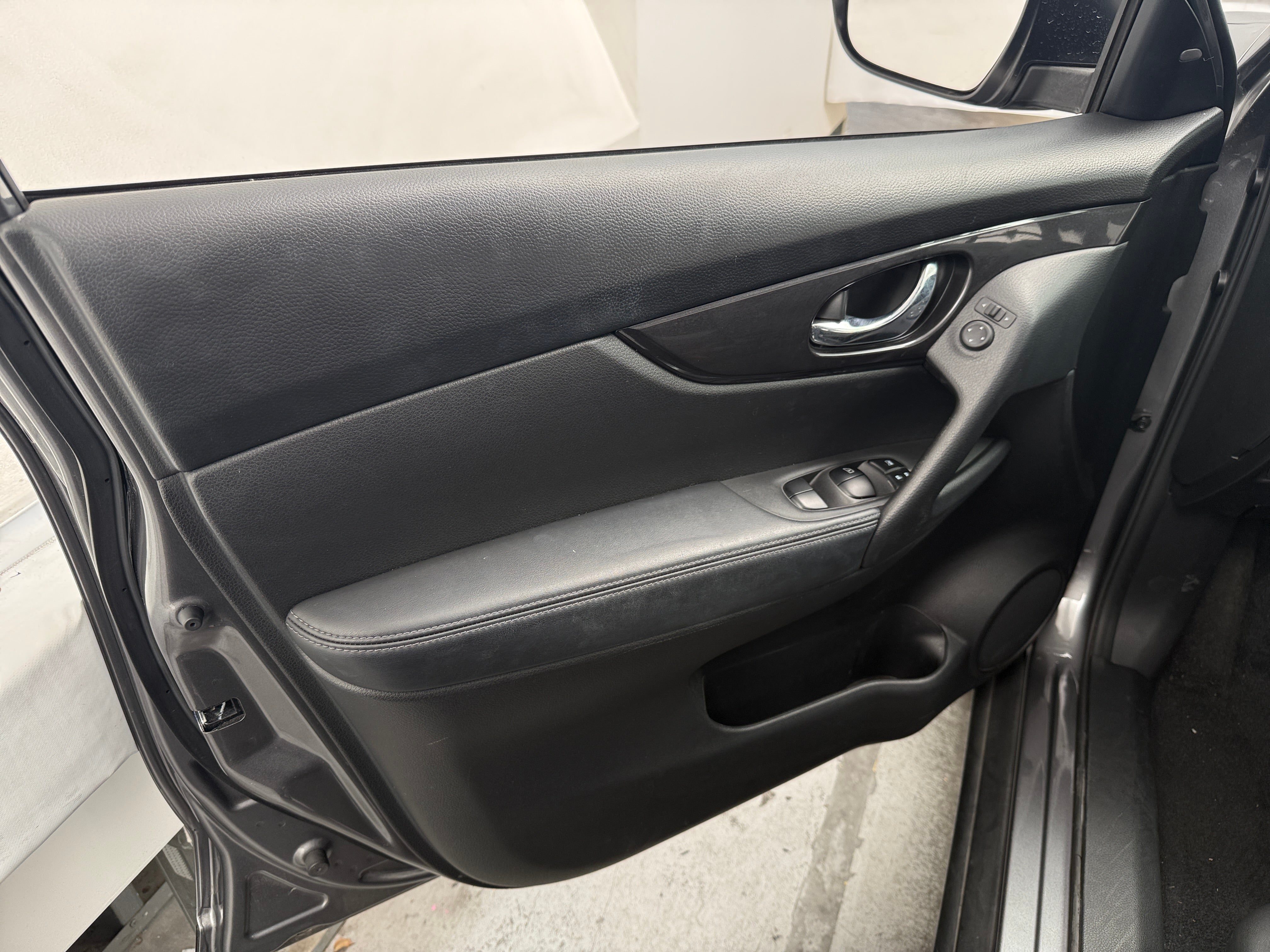 2020 Nissan Rogue