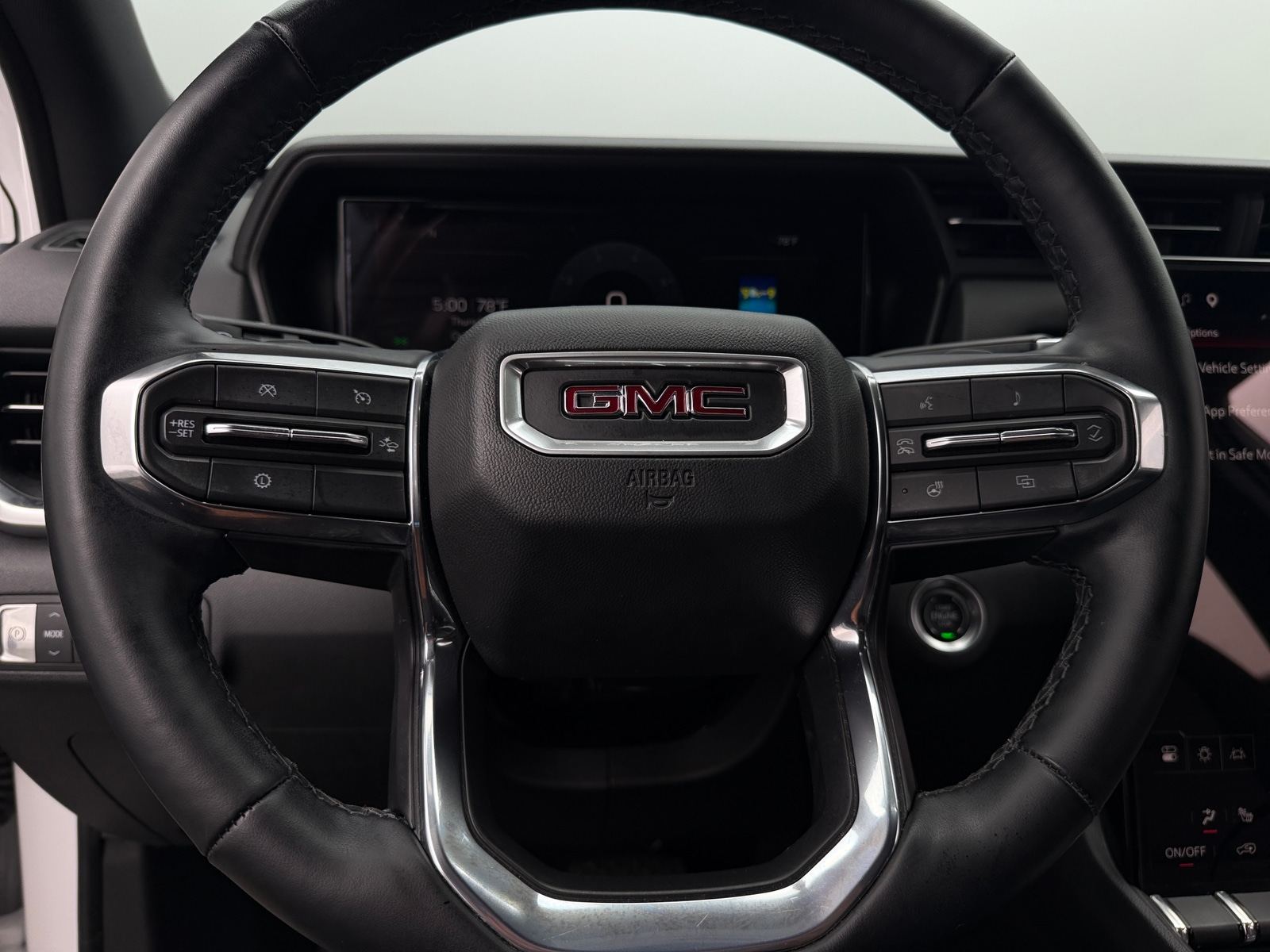 Thumbnail: 2025 GMC Terrain - 5